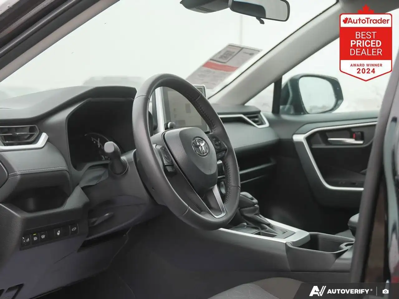 Toyota RAV 4 photo Toyota RAV 4