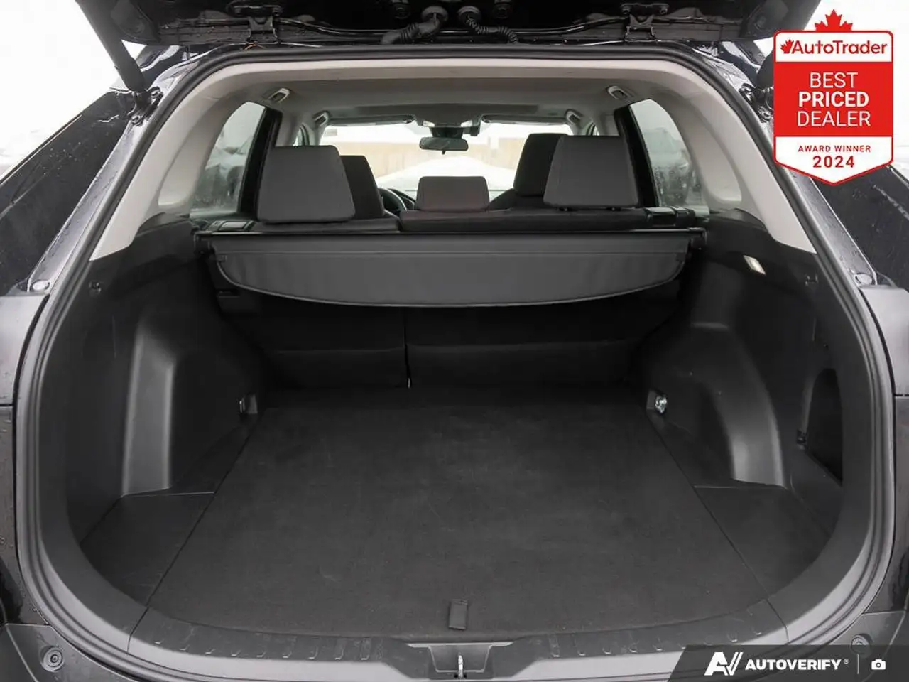 Toyota RAV 4 photo Toyota RAV 4