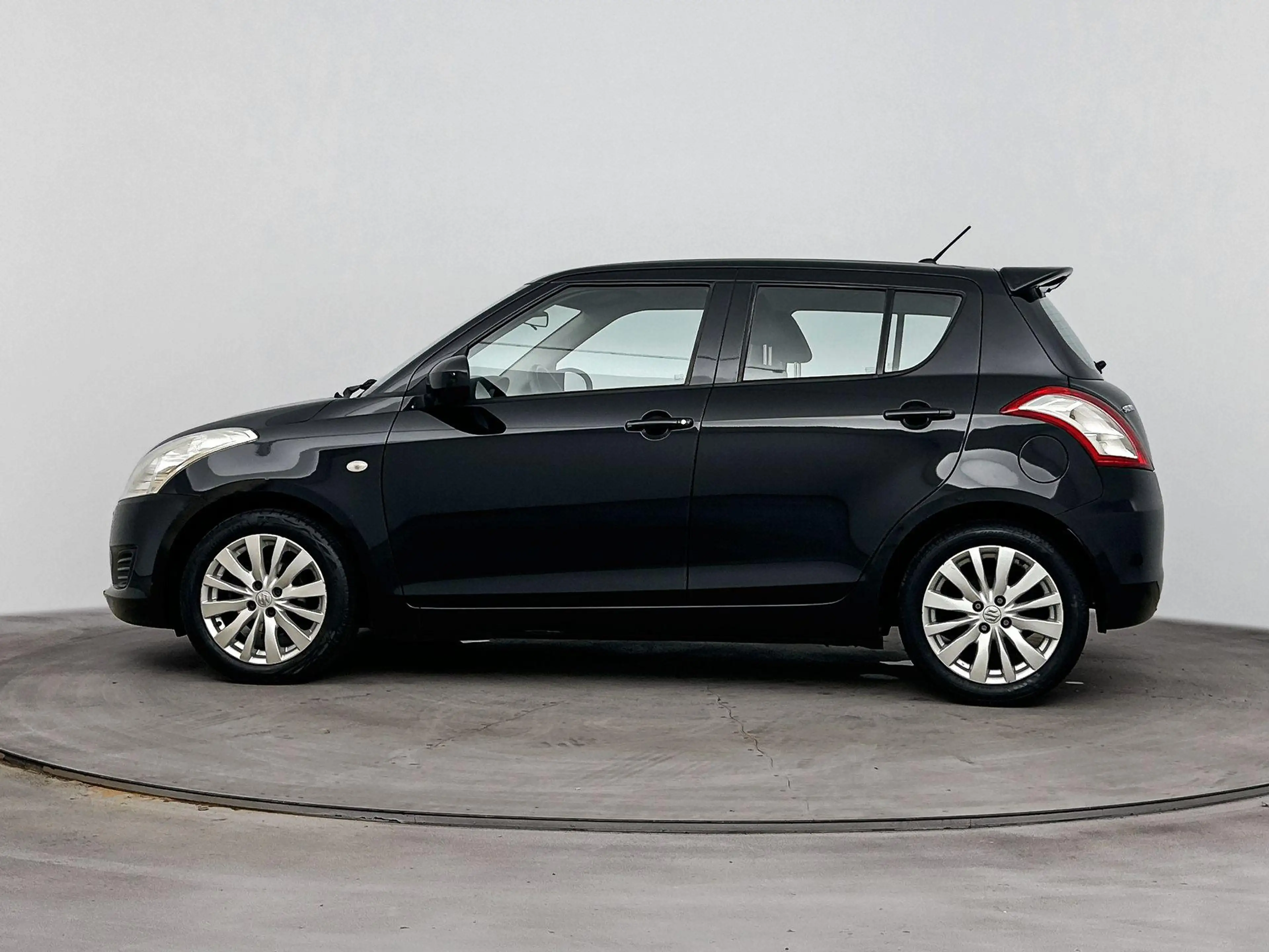 Suzuki Swift 1.2 BANDIT EASSS | 5 DEURS | NAVI | AIRCO | CRUISE — photo 3