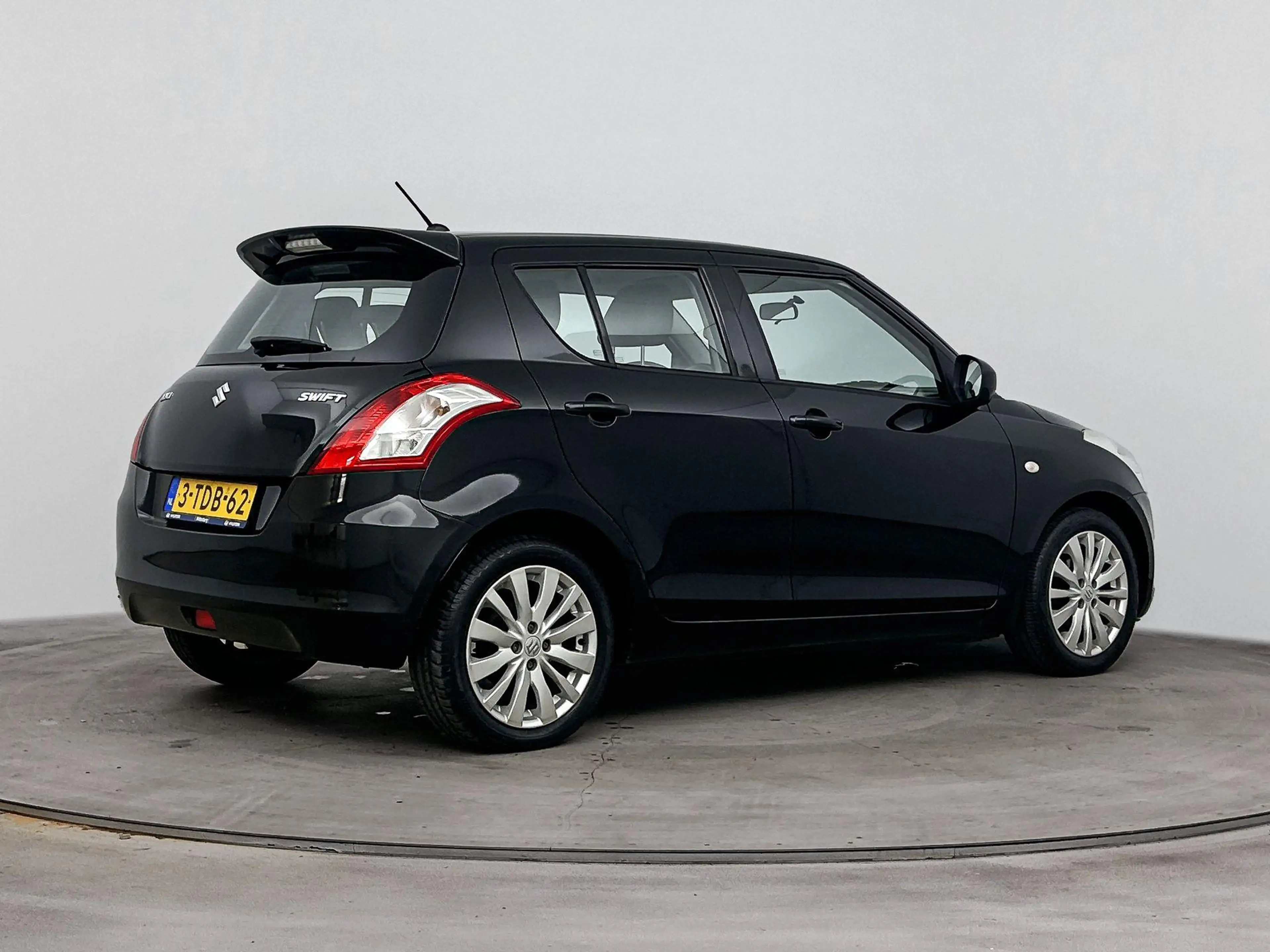 Suzuki Swift 1.2 BANDIT EASSS | 5 DEURS | NAVI | AIRCO | CRUISE — photo 2