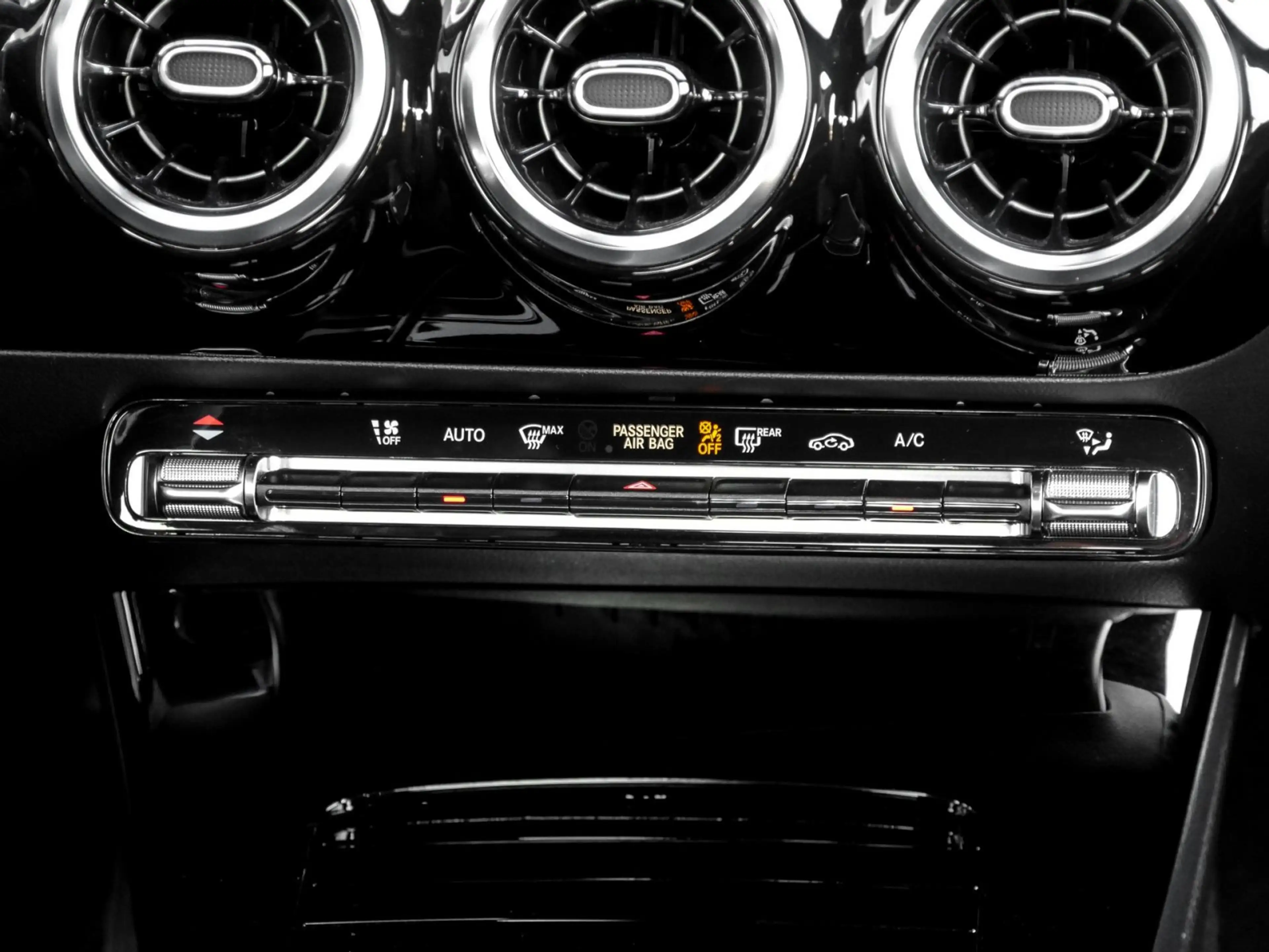 Mercedes-Benz A 200 Progressive DCT LED Navi Advanced-Paket — photo 8