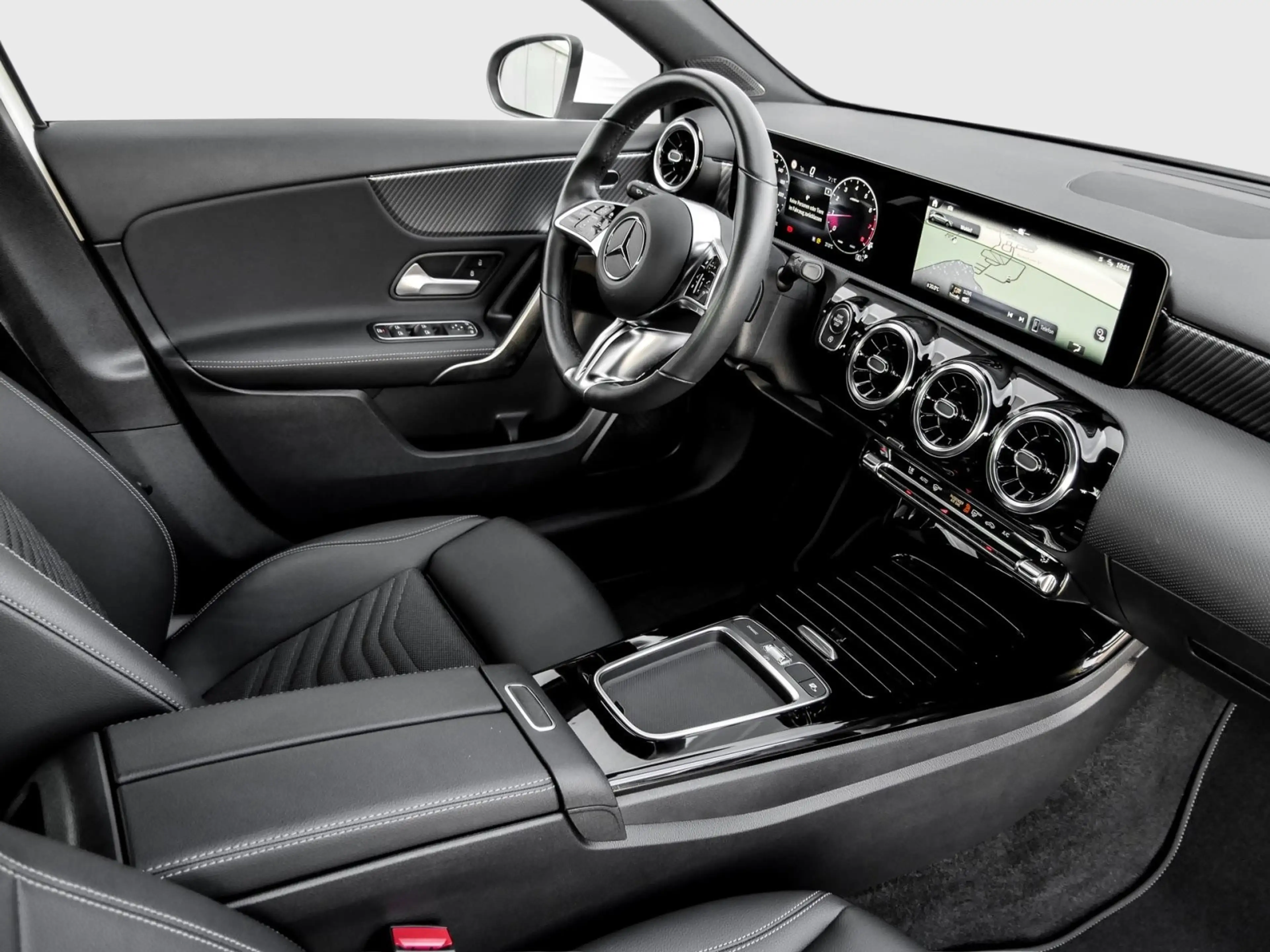 Mercedes-Benz A 200 Progressive DCT LED Navi Advanced-Paket — photo 3