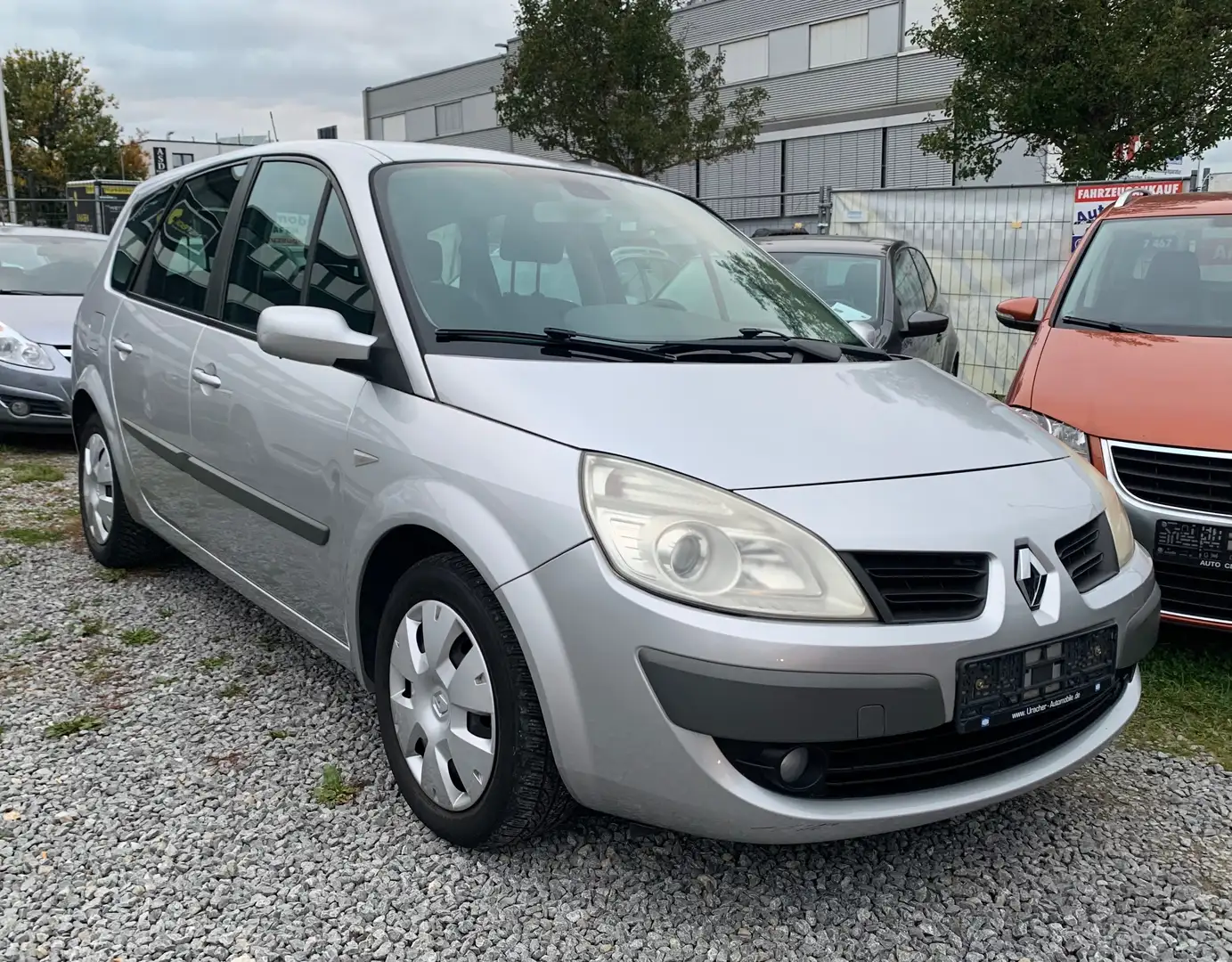 Renault Scenic Scenic 1.6 16V Dynamique. . Scheckheft. 7/ Sitzer - 2