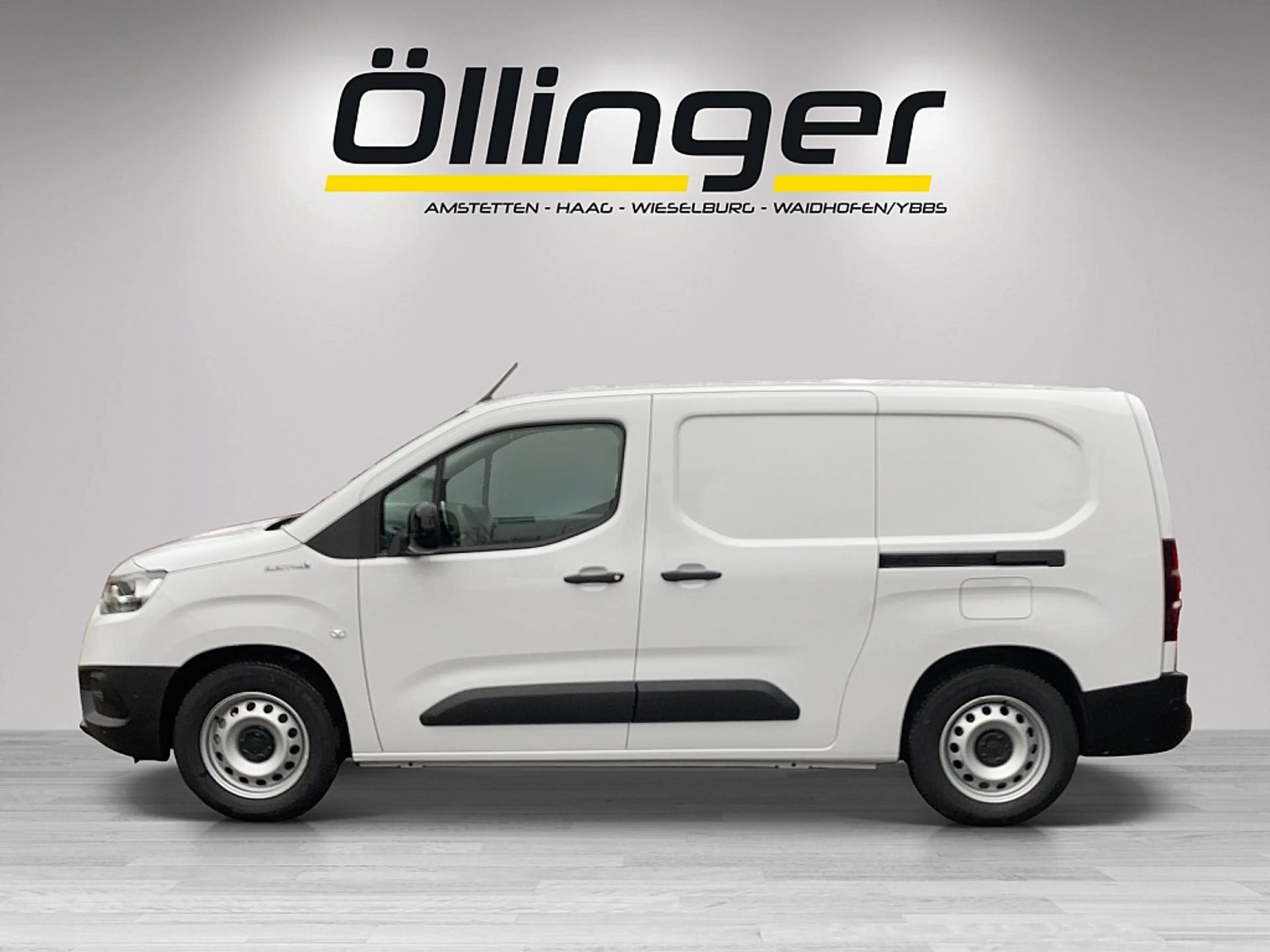 Toyota Proace City Electric KW Comfort L2 + NAVIPAKET! — photo 2