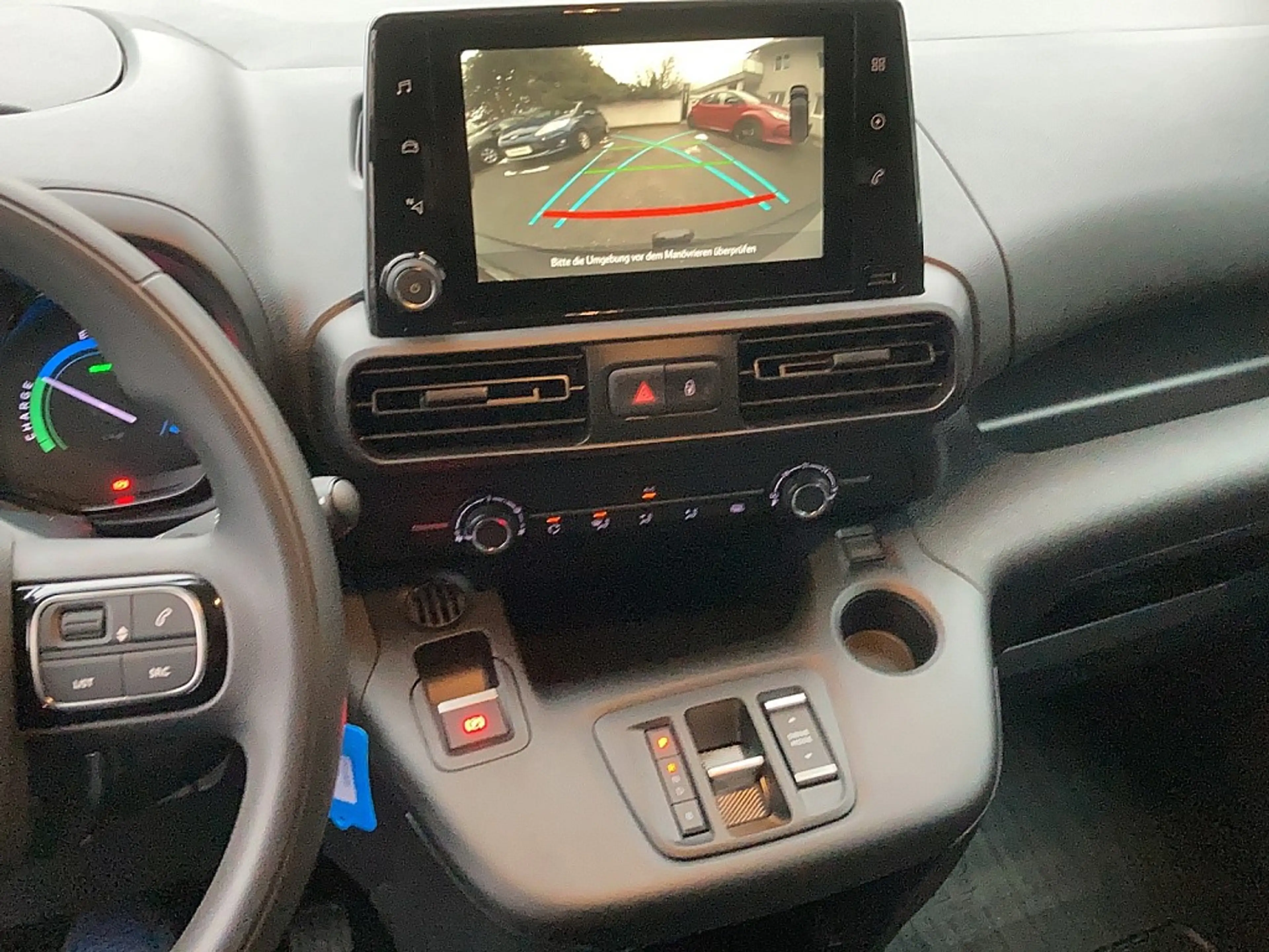Toyota Proace City Electric KW Comfort L2 + NAVIPAKET! — photo 9