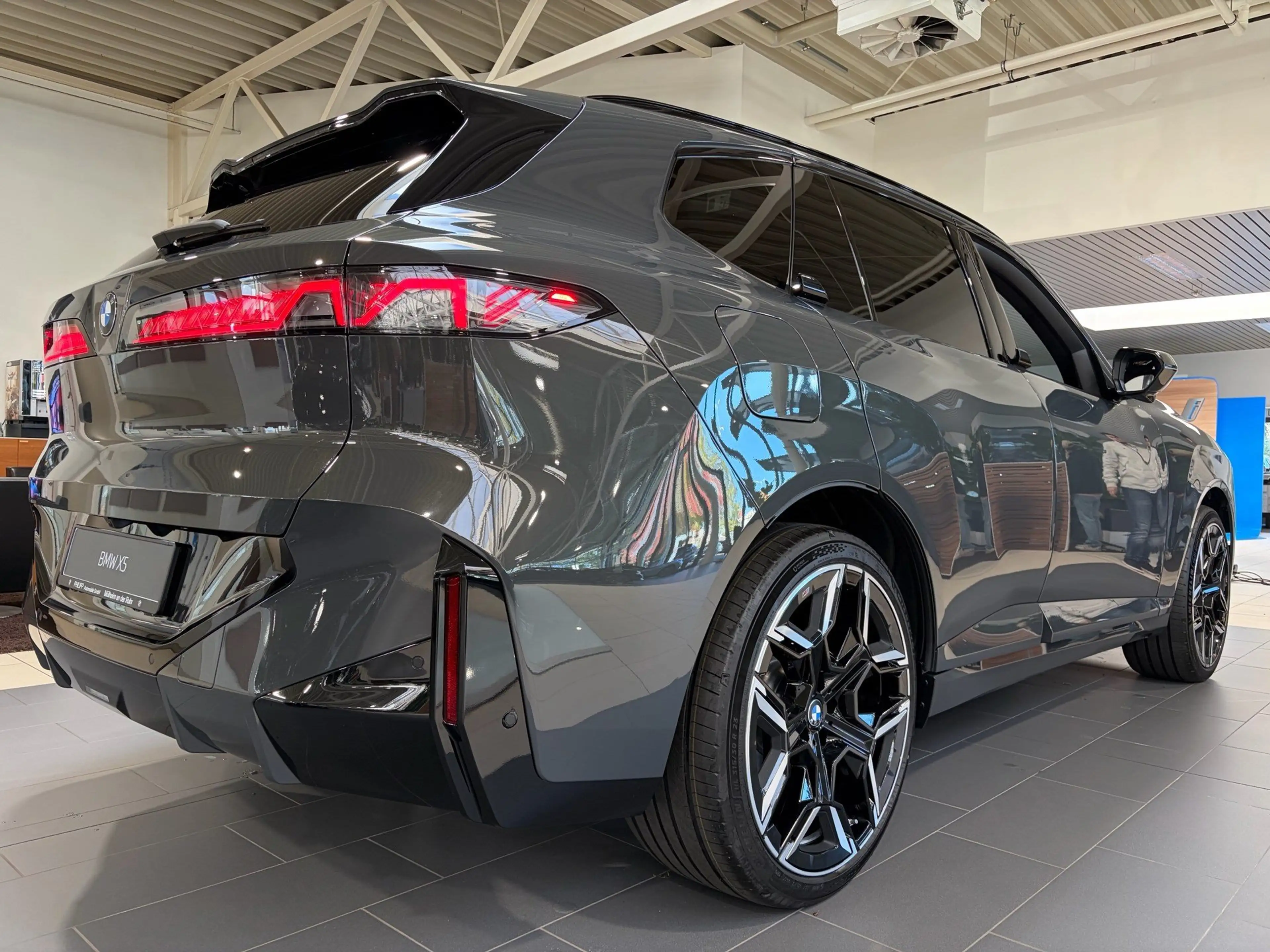 BMW X5 40d xDrive M SportPro 23"B&W AHK 360° Luft Massage — photo 3