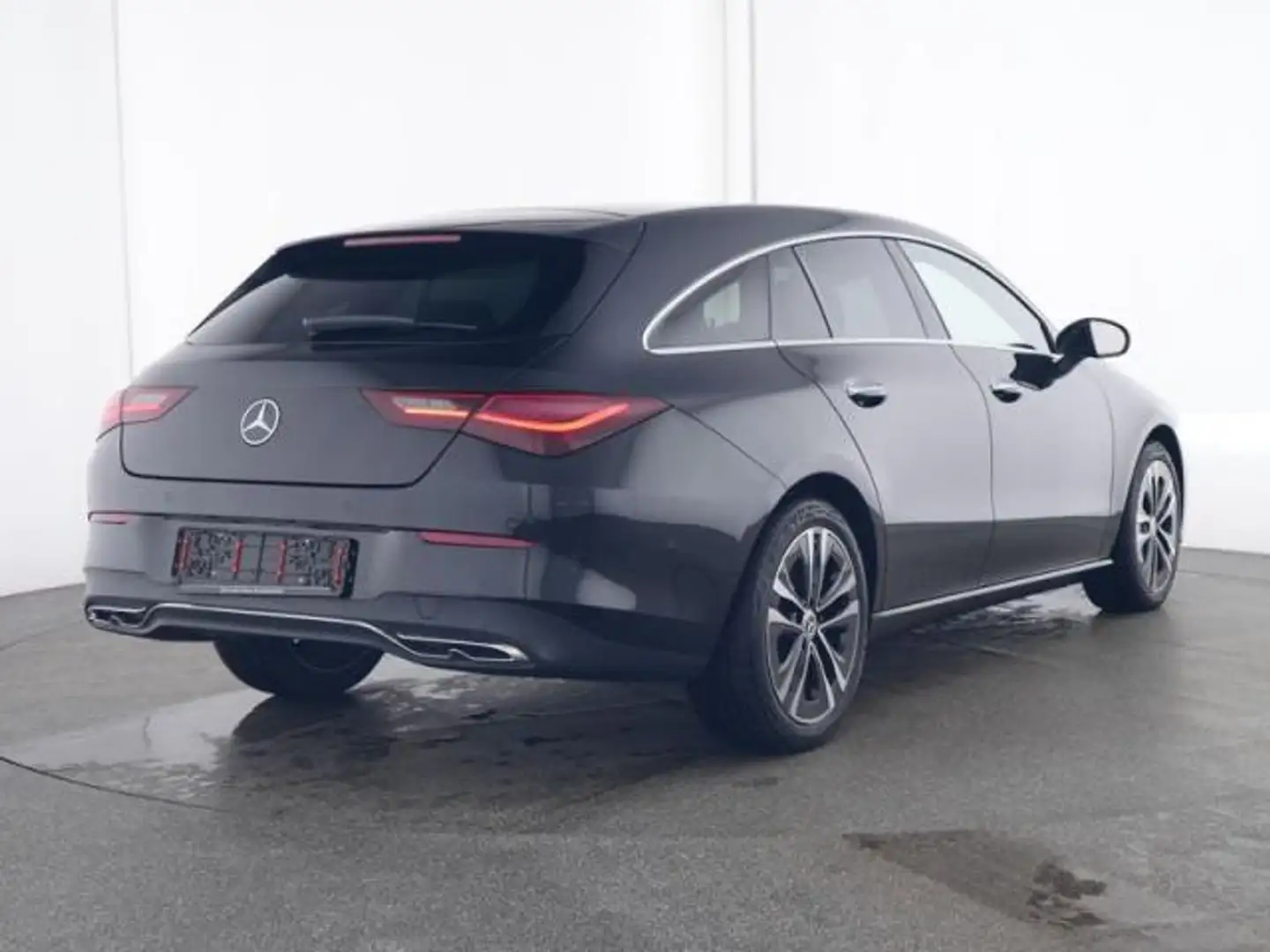 Mercedes-Benz CLA 180 Aut. Shooting Brake Sport MILD HYBRID Nero - 2