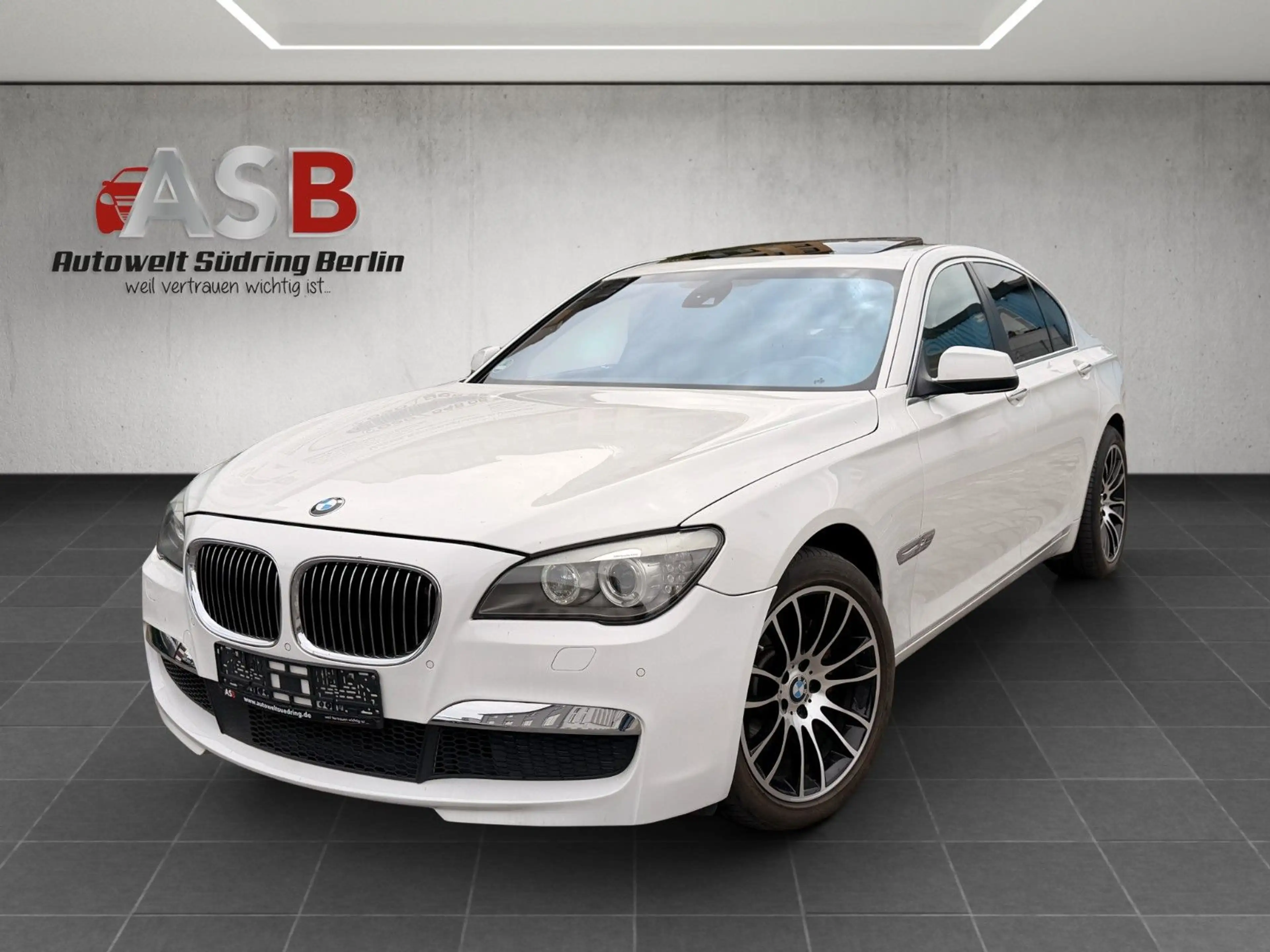 BMW 740 d xDrive M-Sportpaket*Leder*Fond Entertainmen