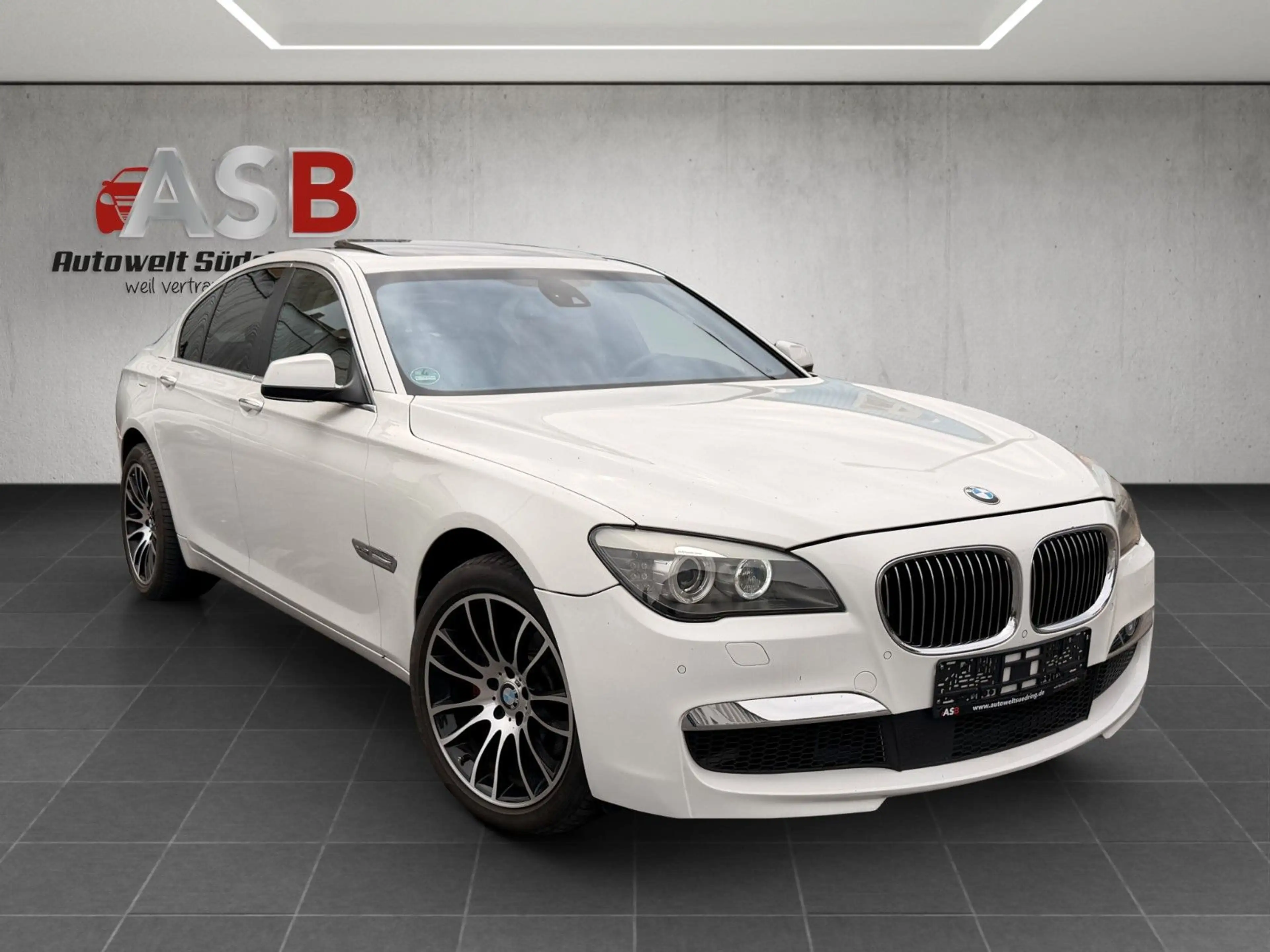 BMW 740 d xDrive M-Sportpaket*Leder*Fond Entertainmen — photo 3