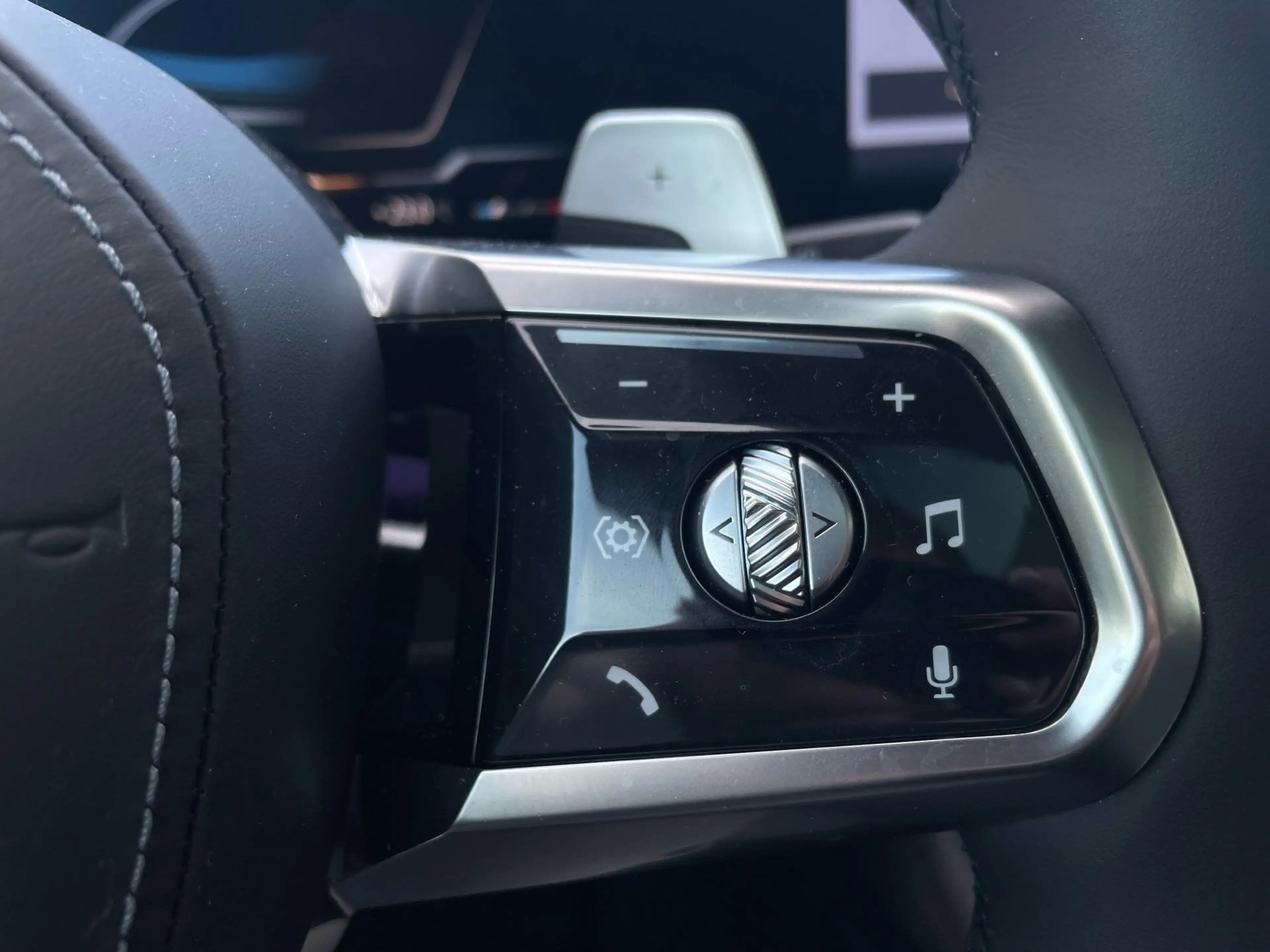 BMW 740 d xDrive M Sport || Massage Sitzlüft. Standhzg. — photo 15