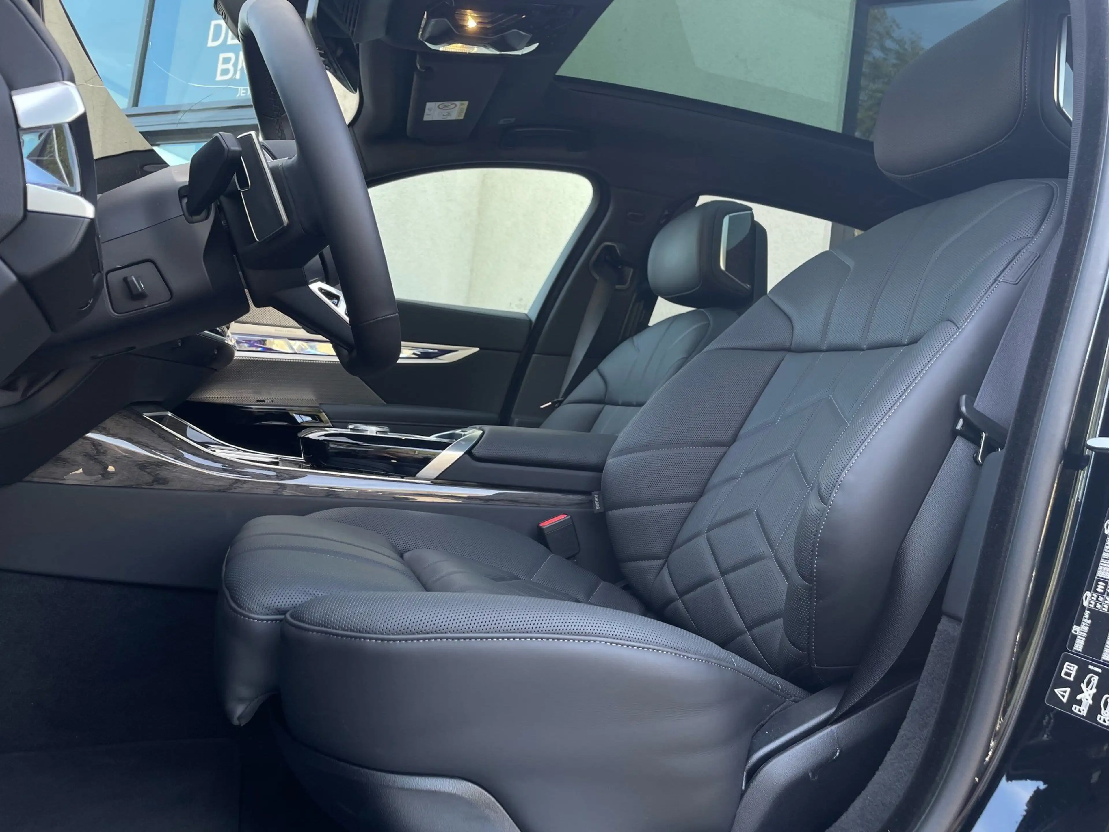 BMW 740 d xDrive M Sport || Massage Sitzlüft. Standhzg. — photo 11