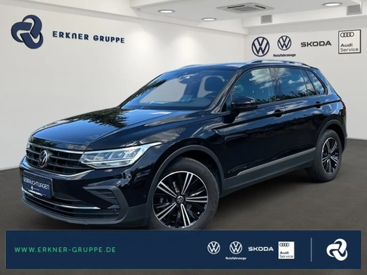 Volkswagen Tiguan 1.5TSI DSG Active PANO+HUD+STNDHZ+BEH-FRT+++ Schwarz - 1