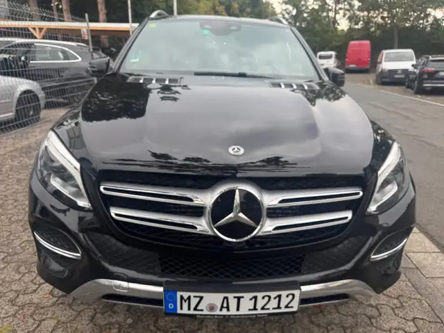 Mercedes-Benz GLE 250 GLE Diesel d 4Matic 9G-TRONIC AMG Line