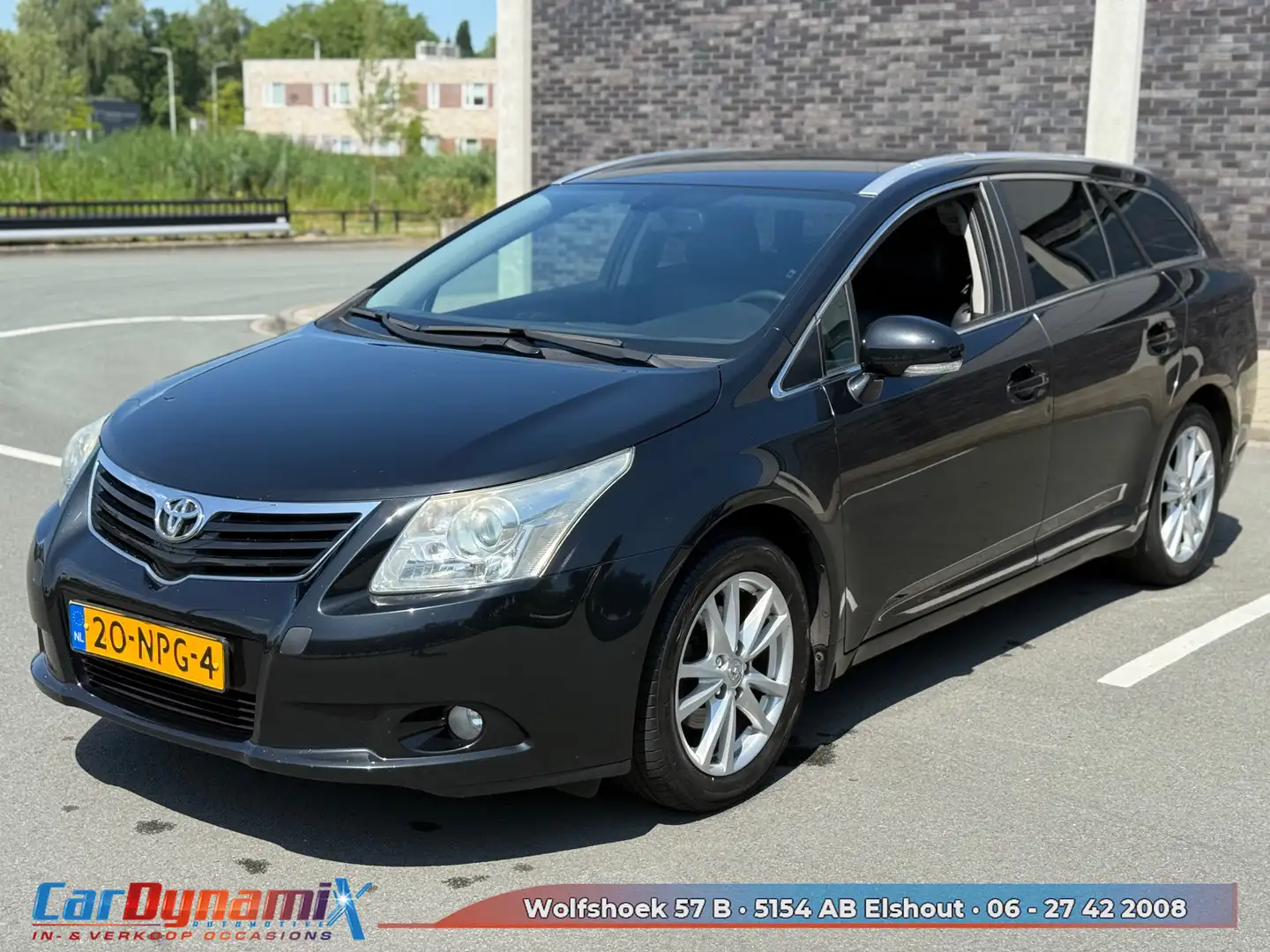 Toyota Avensis Wagon 1.8 VVTi Business | Cruise | LMV | Leer | PD Zwart - 2