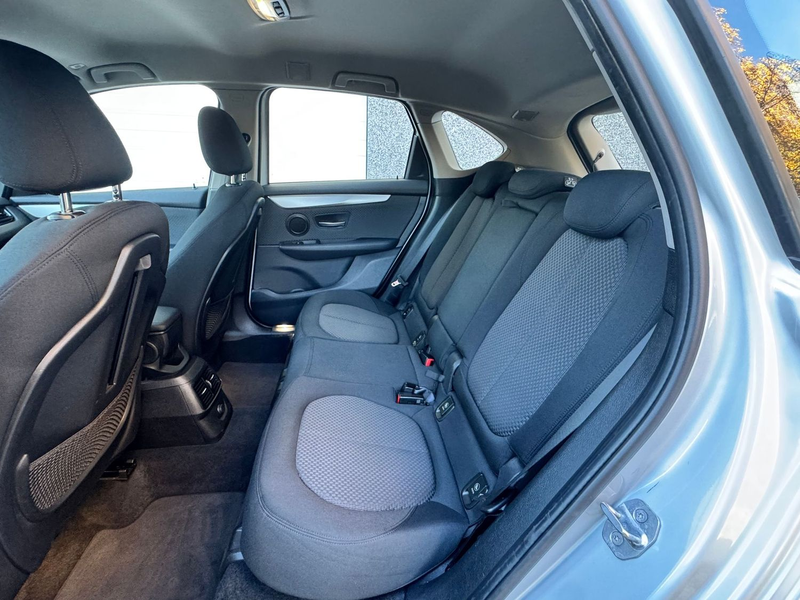 BMW 220 Advantage*Garantie*TÜVneu*LED* — photo 11