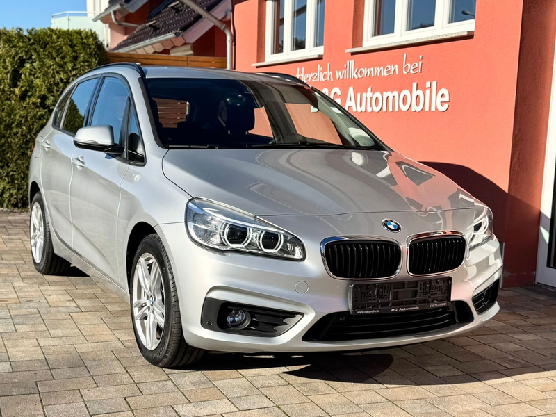 BMW 220 Advantage*Garantie*TÜVneu*LED* — photo 9