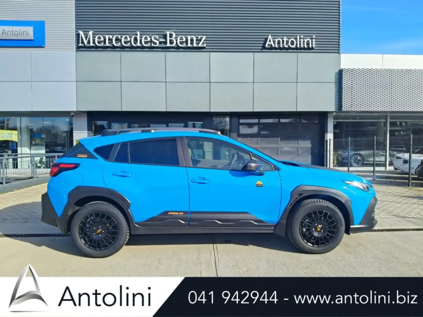 Subaru Crosstrek 2.0i e-Boxer MHEV CVT Lineartronic 4WILD Blu/Azzurro - 1