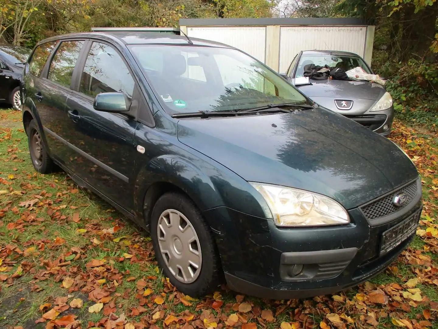 Ford Focus Turnier 1.6 16V , INZAHLUNGNAHME Vert - 1