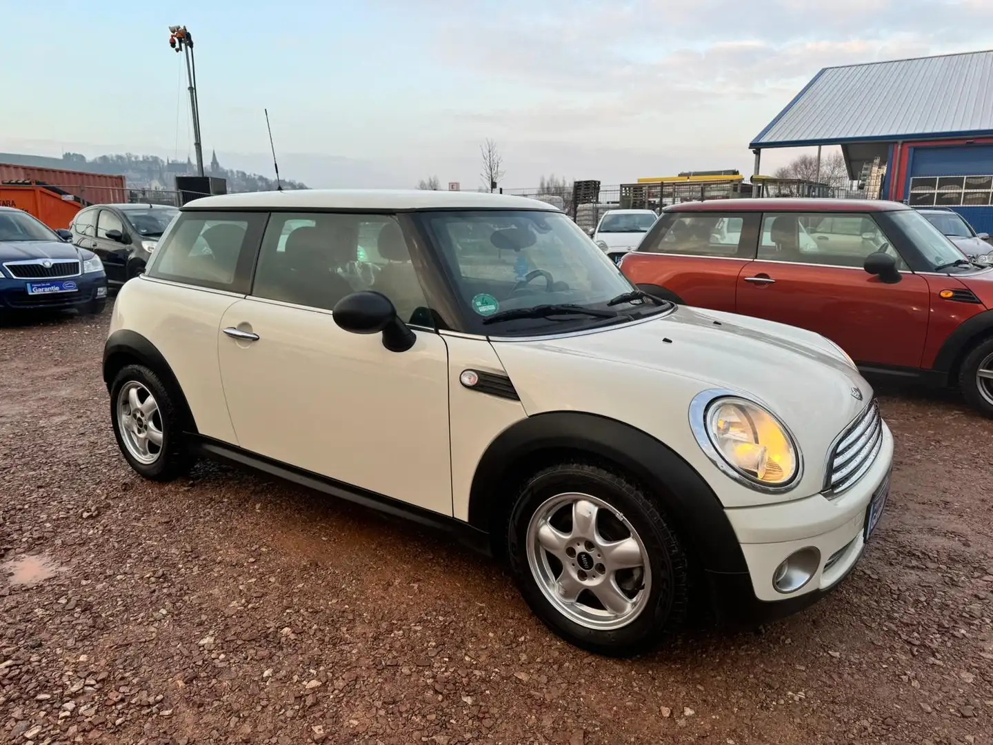 MINI One One, 1 Jahr Garantie inkl., Sportsitze, etc. Weiß - 1