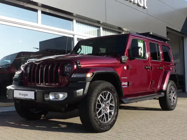 Jeep Wrangler PHEV Snazzberry AHK Dachgepäckträger