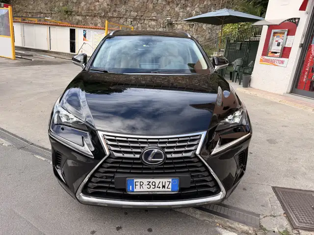 Lexus NX 300h 2.5 HYBRID LUXURY 4WD 197 CV