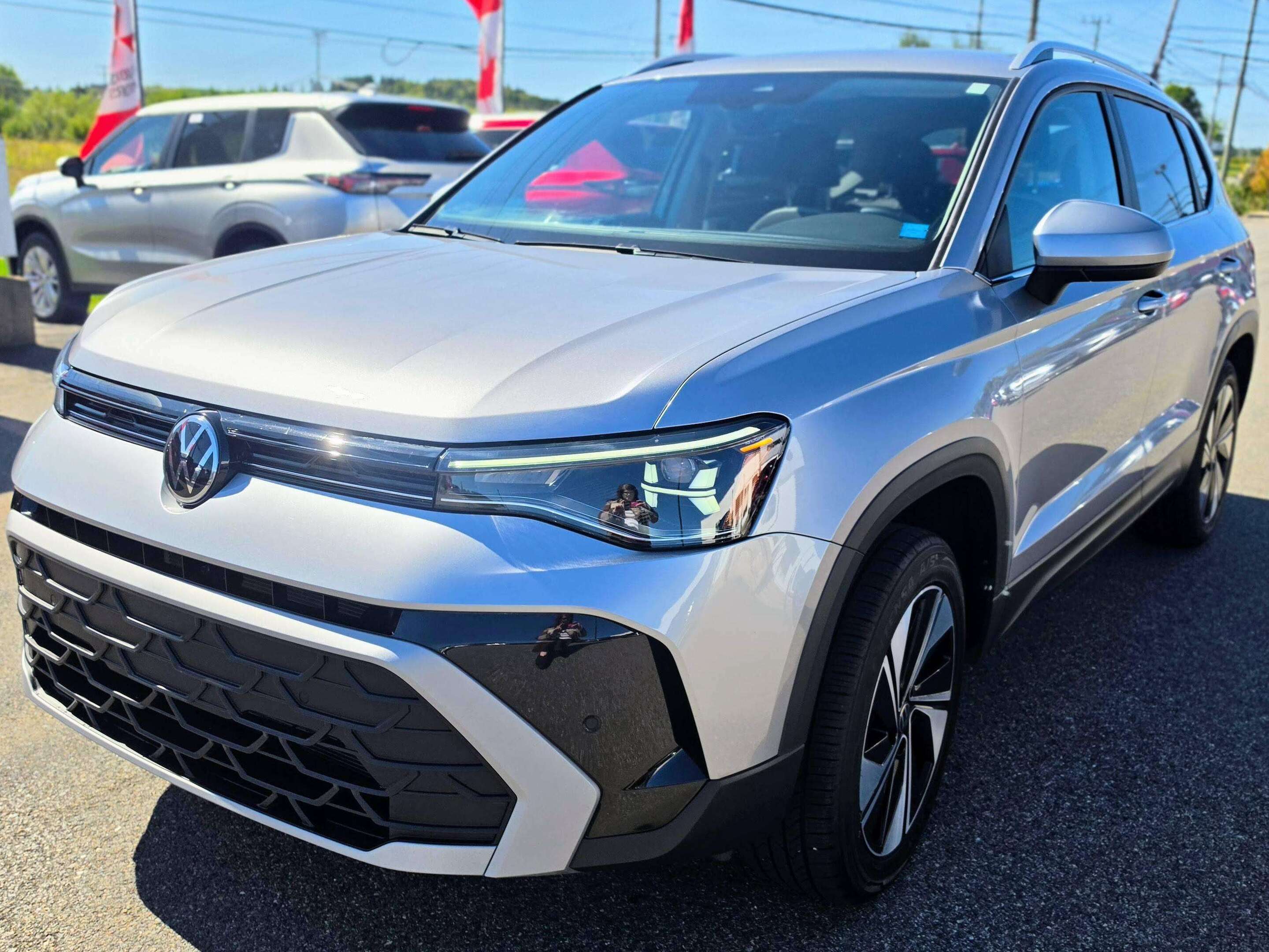 2026 Volkswagen Taos Comfortline | 4Motion | Back Up Cam
