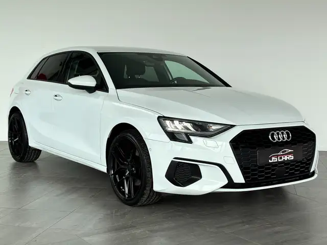 Audi A3 view 6
