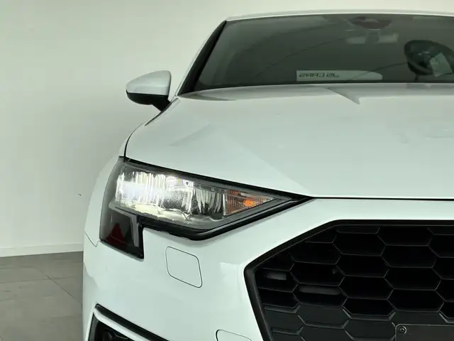 Audi A3 view 4
