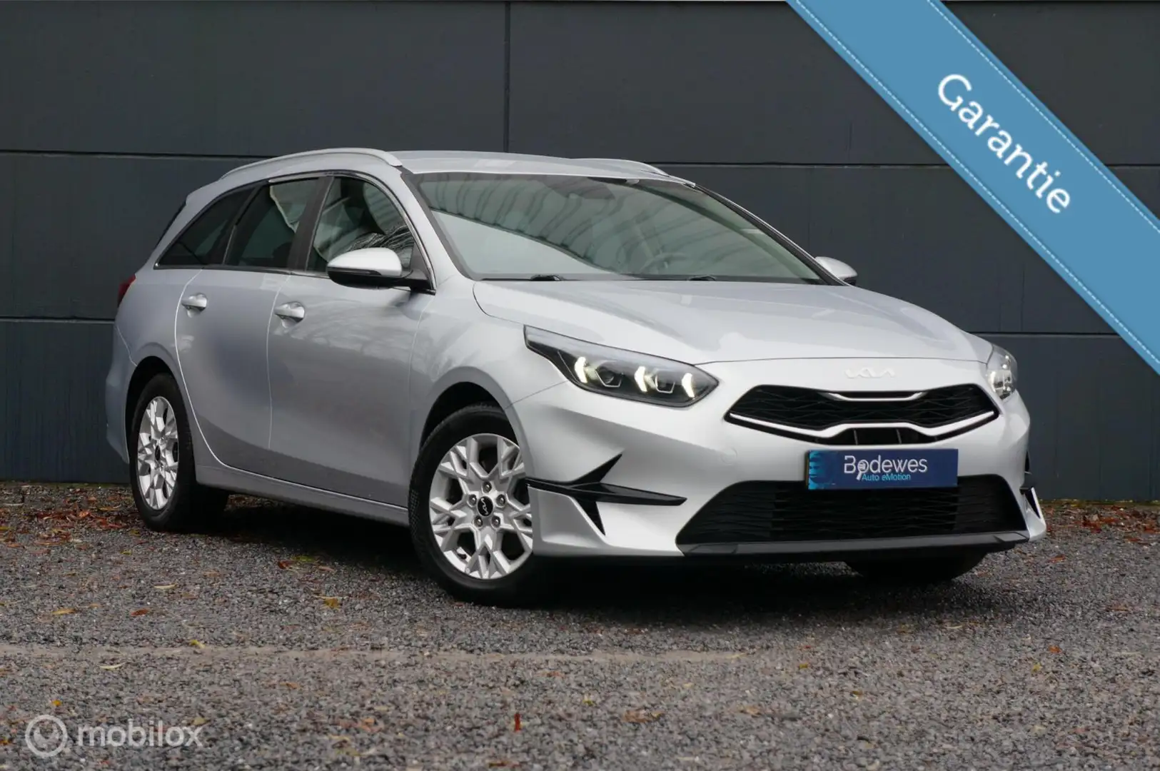 Kia Ceed SW / cee'd SW Sportswagon 1.0 T-GDi DynamicLine Groot Media Cam Grau - 1