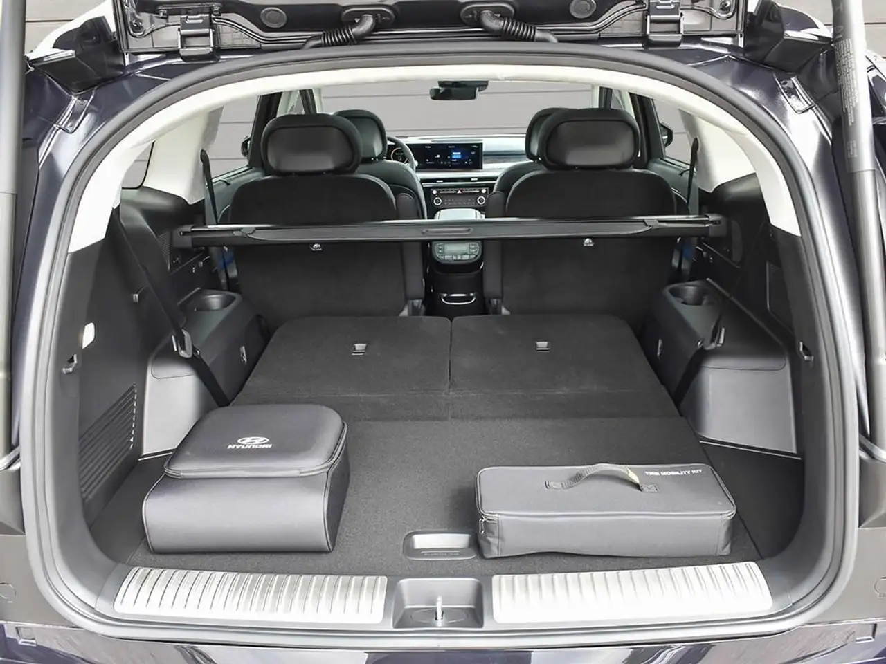 Hyundai IONIQ 9 снимка Hyundai IONIQ 9