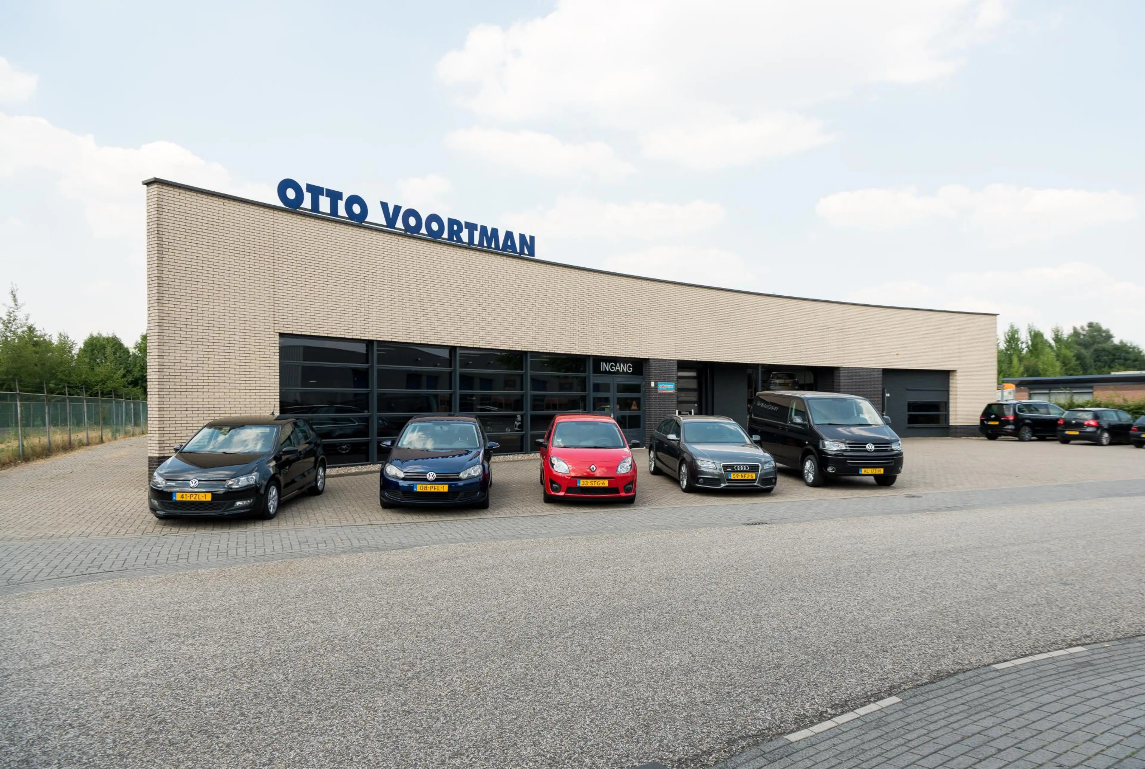 Volkswagen Polo 1.0 TSI R-Line Facelift|Digidash|Apple Crply — photo 33