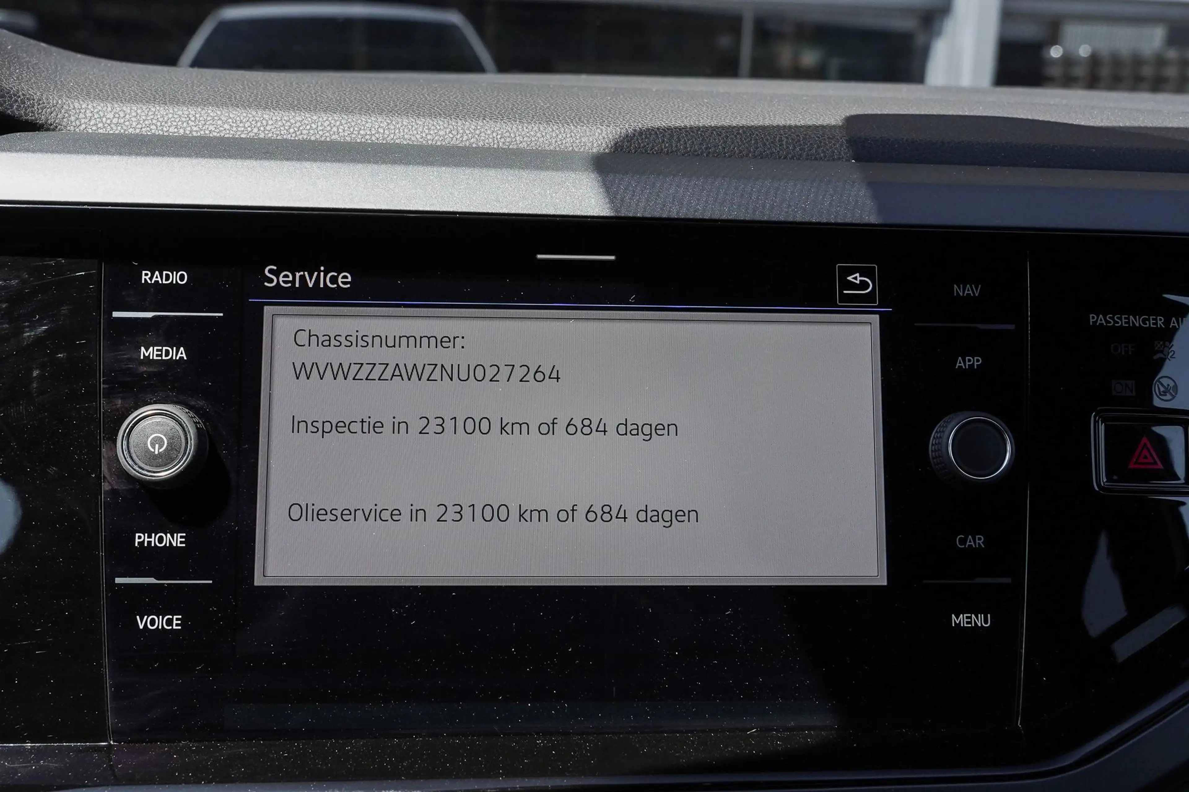 Volkswagen Polo 1.0 TSI R-Line Facelift|Digidash|Apple Crply — photo 28