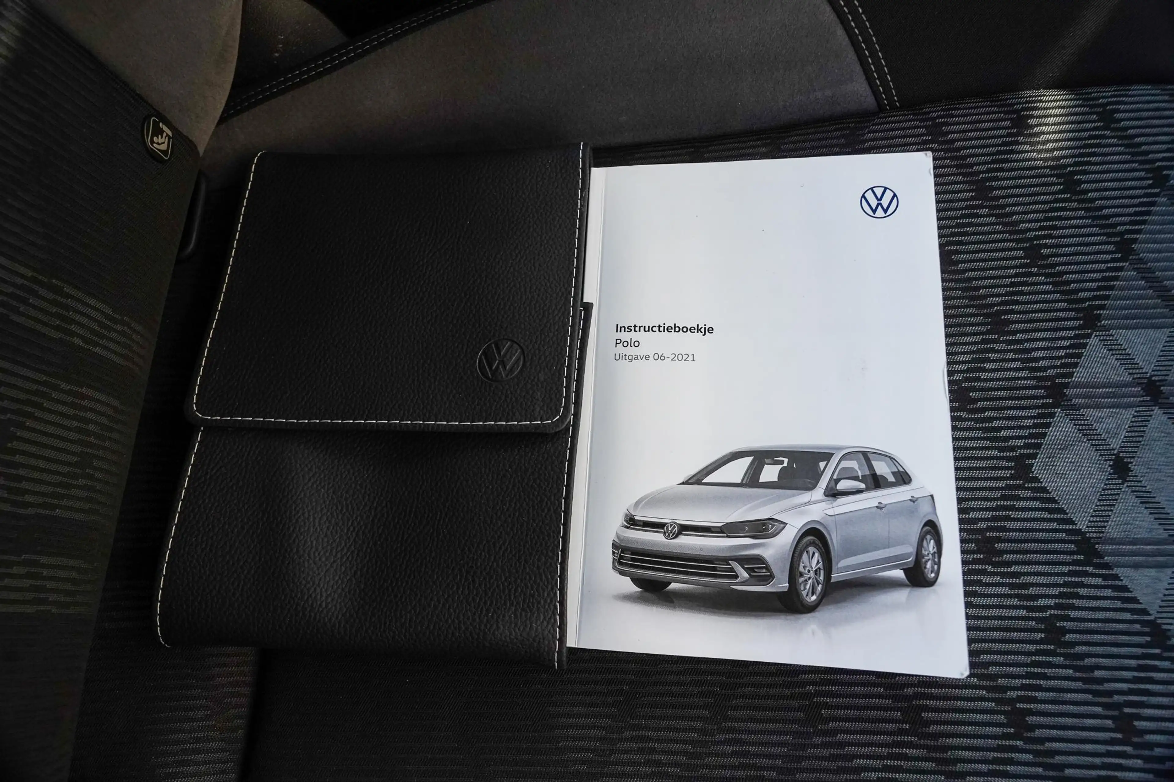 Volkswagen Polo 1.0 TSI R-Line Facelift|Digidash|Apple Crply — photo 32
