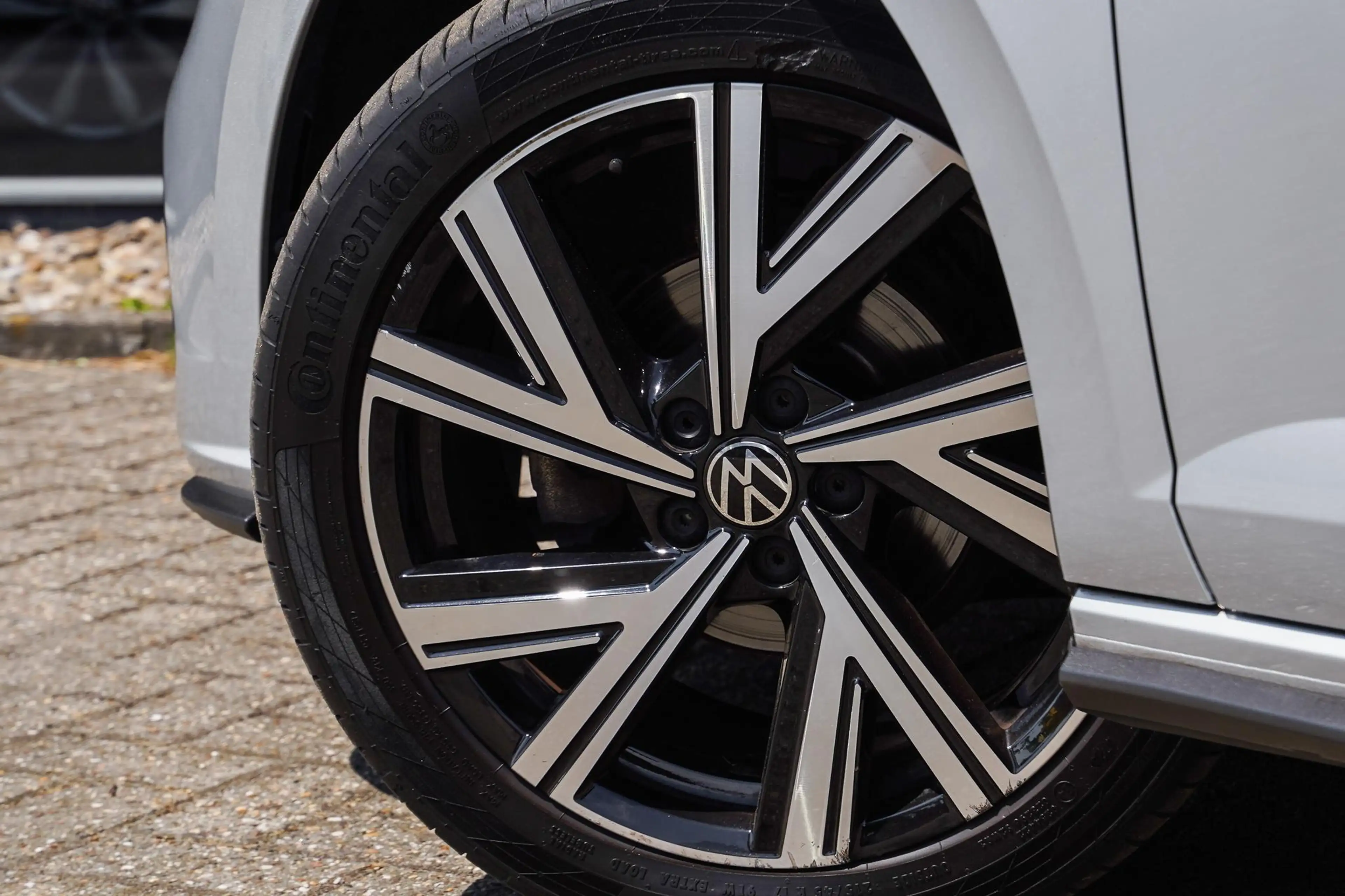 Volkswagen Polo 1.0 TSI R-Line Facelift|Digidash|Apple Crply — photo 13