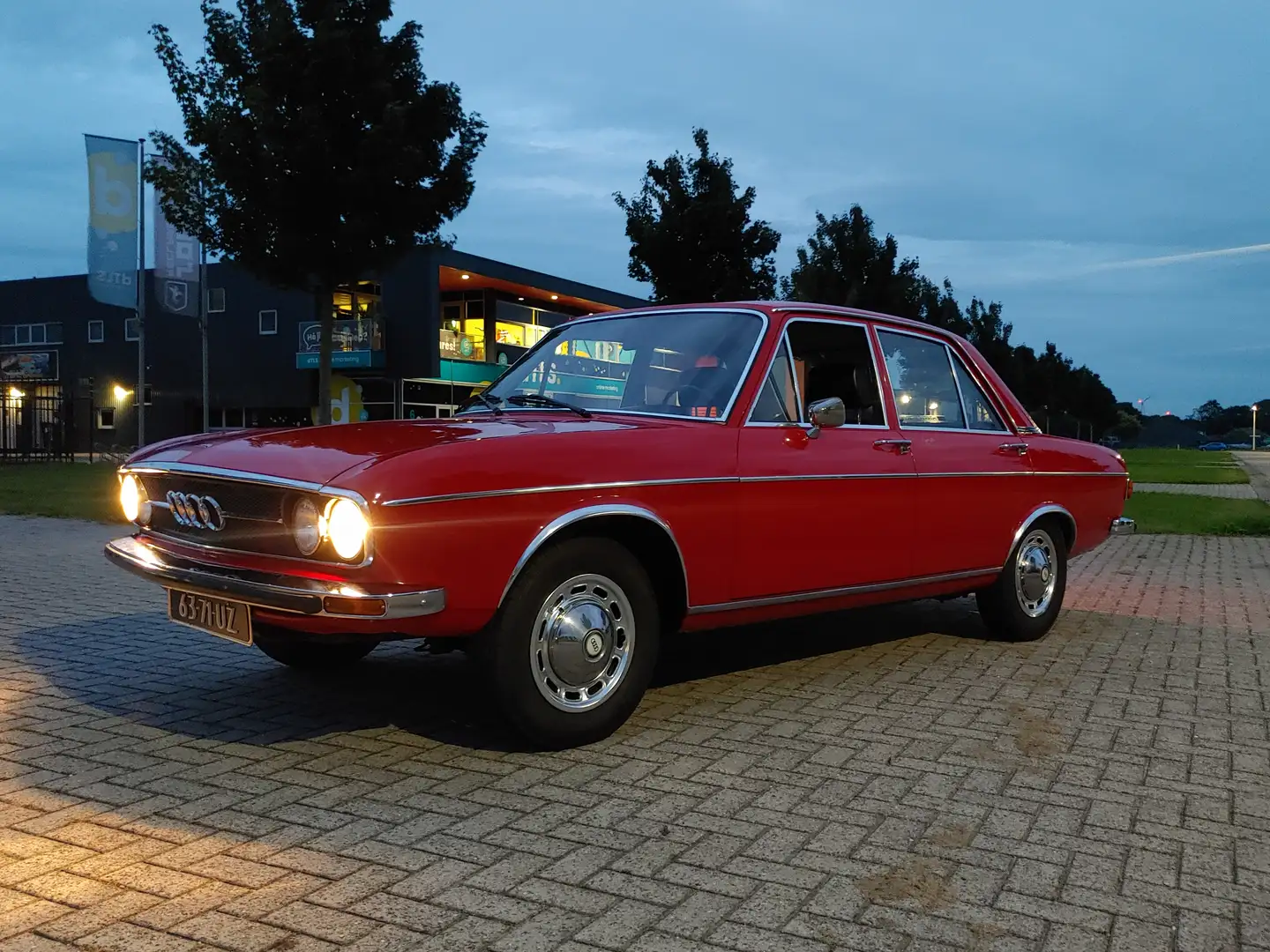 Audi 100 GL Rot - 2