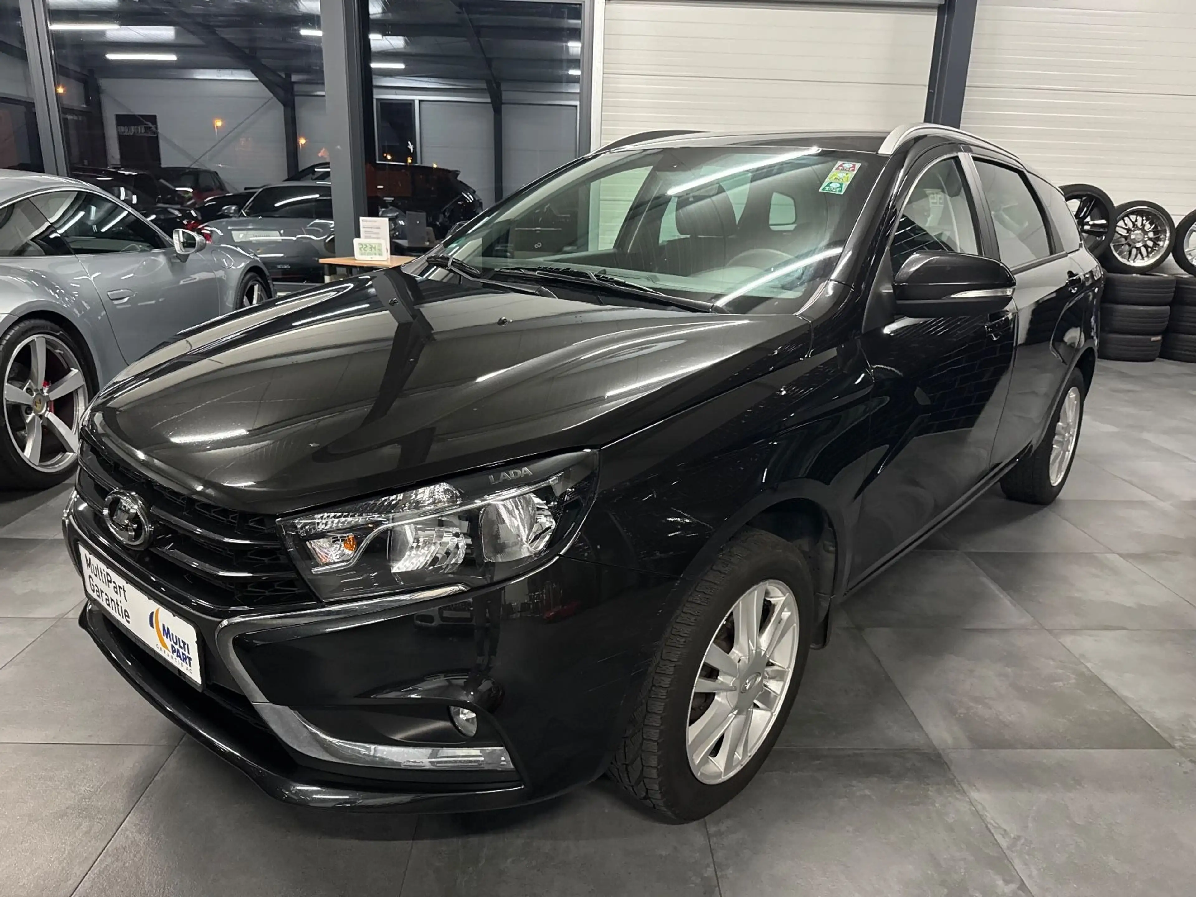 Lada Vesta — photo 3