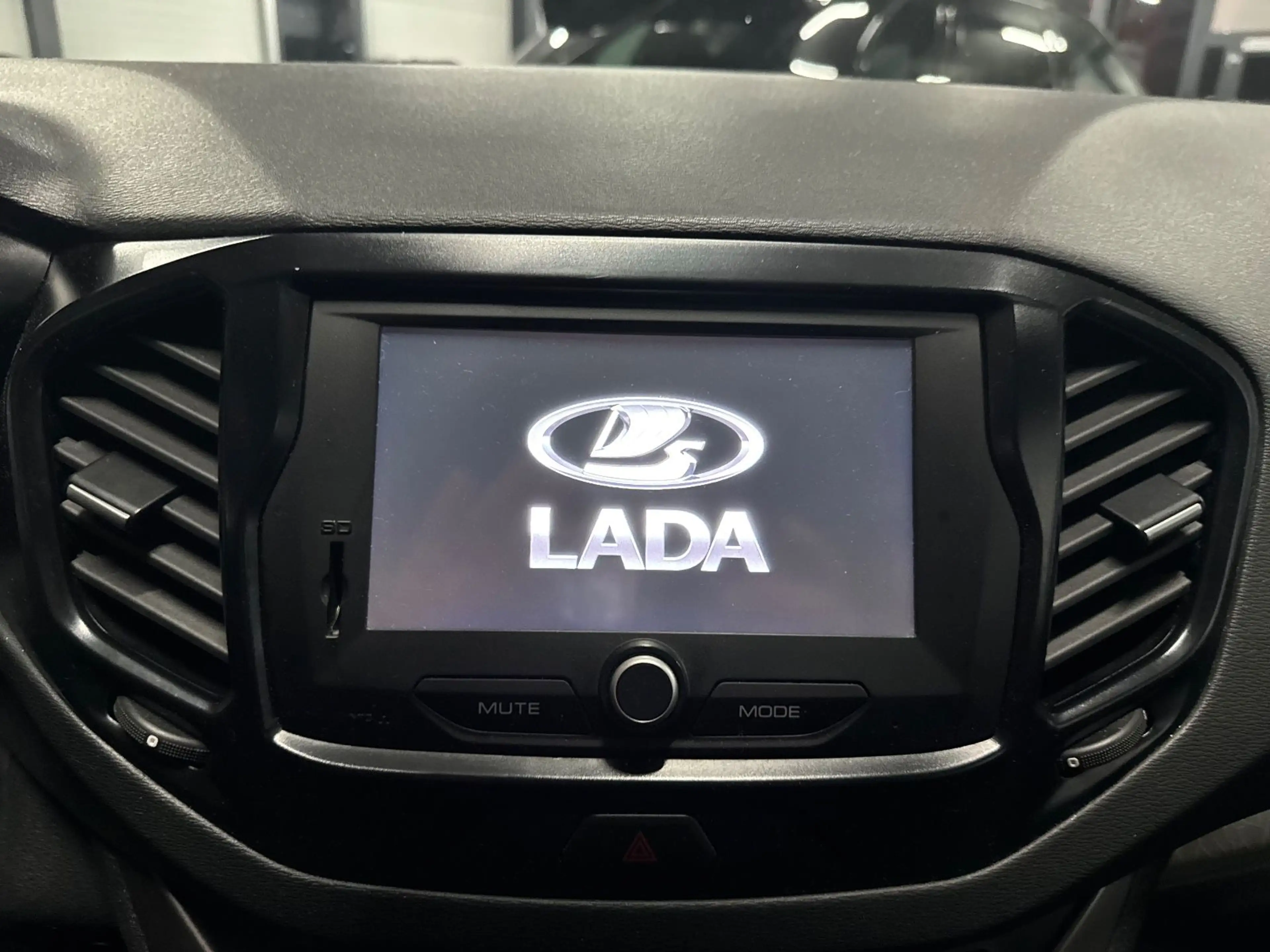 Lada Vesta — photo 14