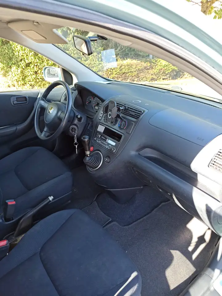 Honda Civic 1.4i LS / Wenige km / Allwetter / 2. Hand, foto 6