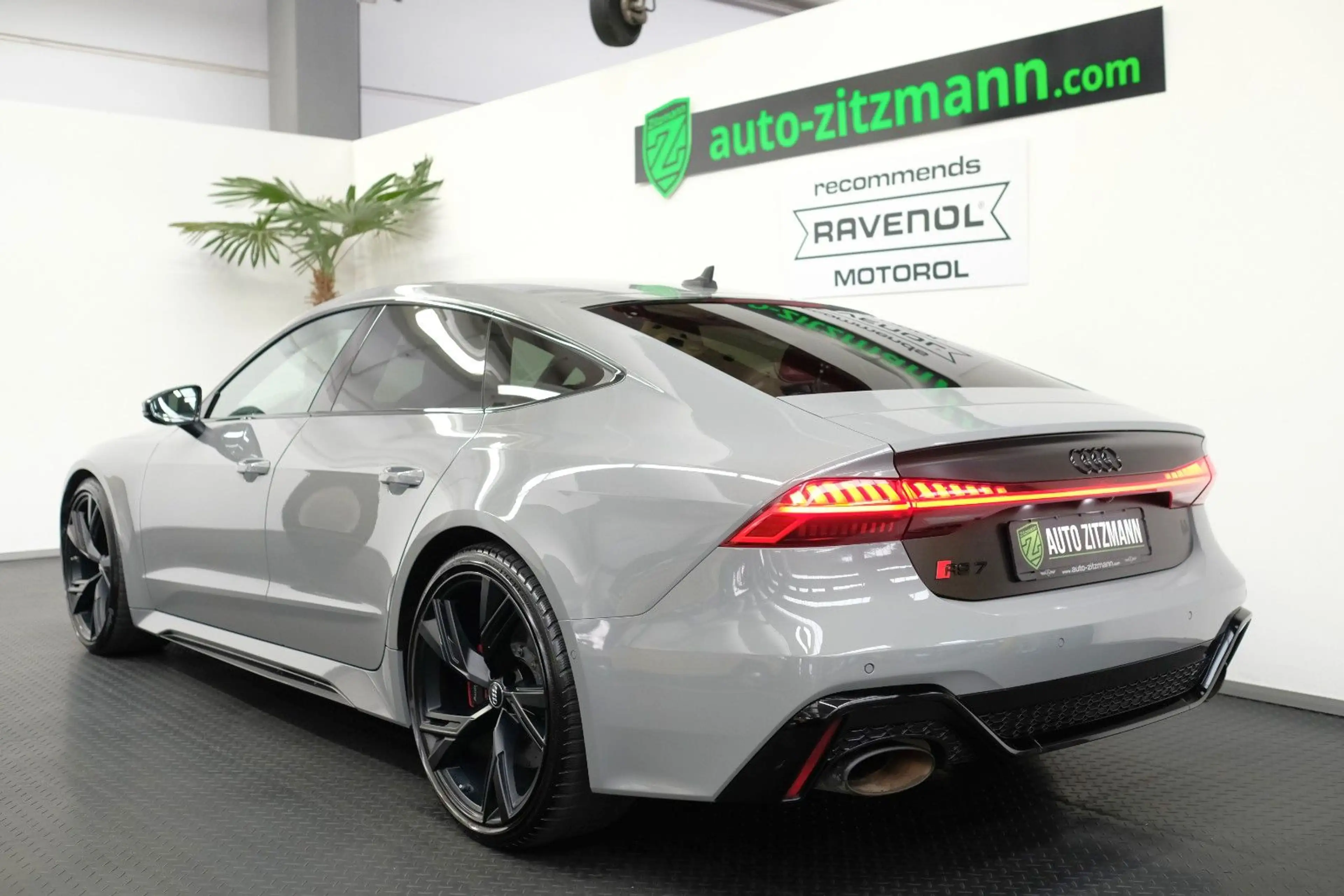 Audi RS7 RS 7 Sportback 4.0 TFSI quattro/PANO/B&O/ — photo 6