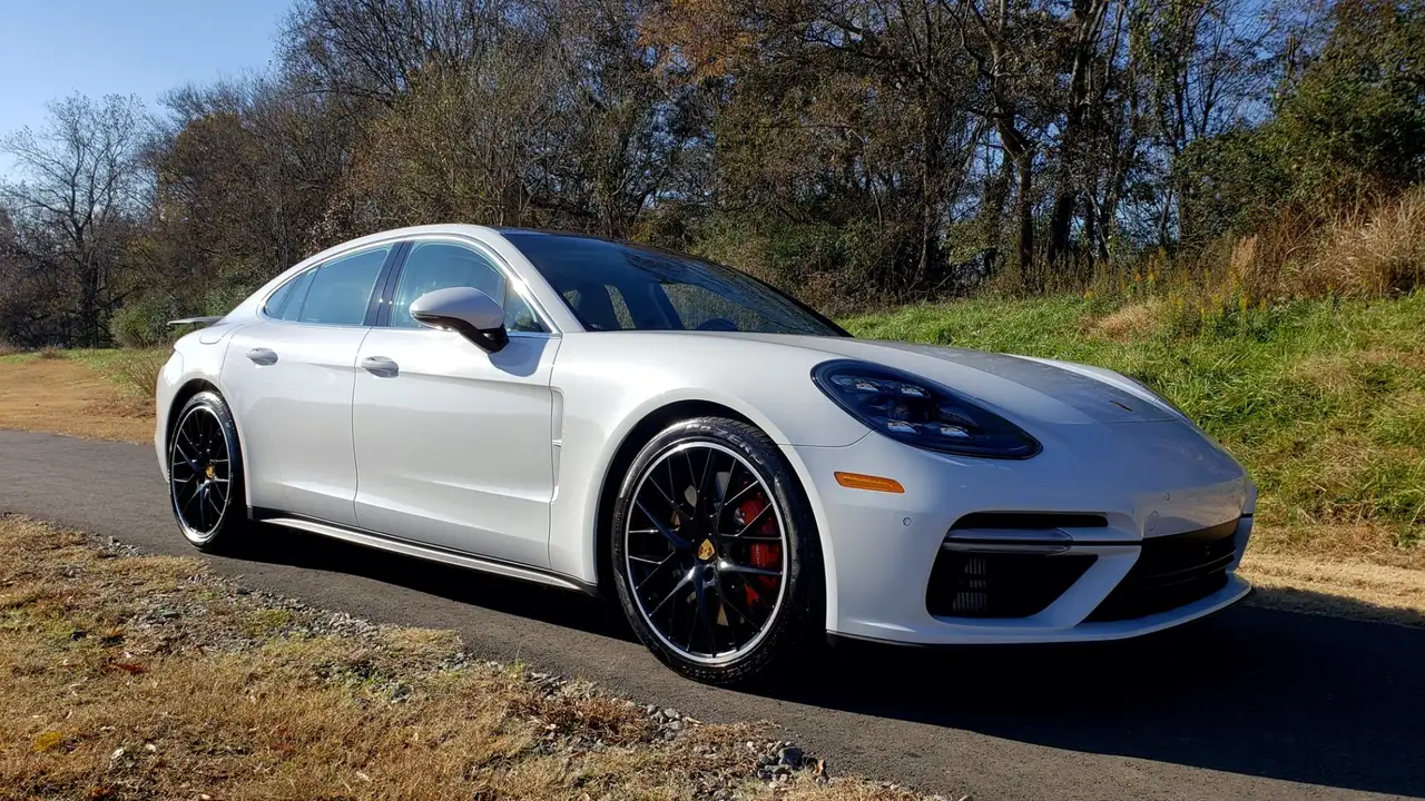 2018 Porsche Panamera