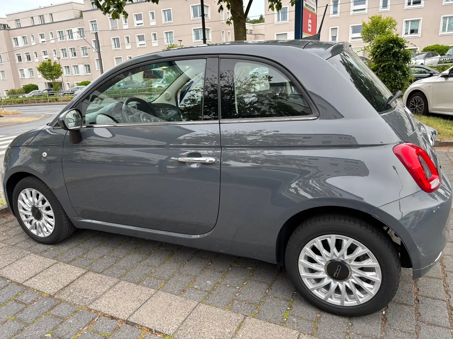 Fiat 500 500 0.9 8V TwinAir Lounge Grau - 1