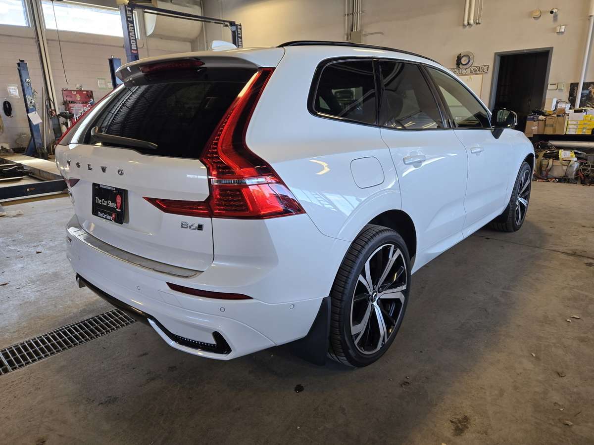 2022 Volvo XC60 B6 | 1 Owner | Well Serviced — снимка 1