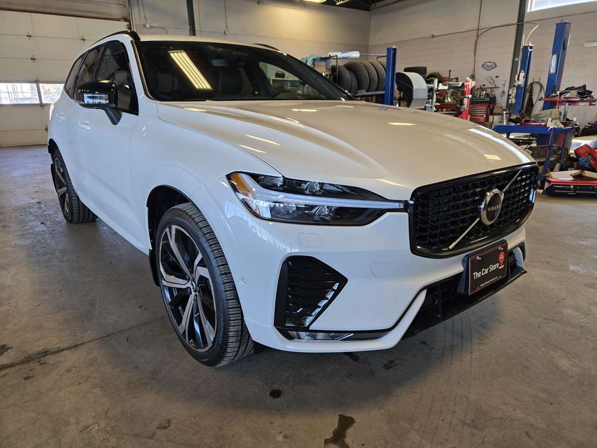 2022 Volvo XC60 B6 | 1 Owner | Well Serviced — снимка 1