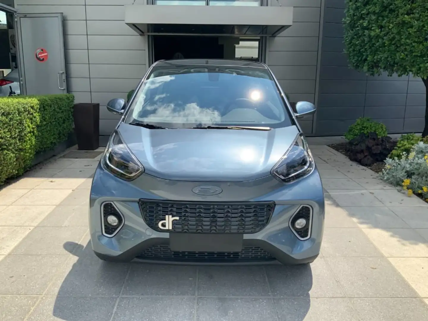 DR Automobiles DR1.0 dr 1.0 Gris - 2