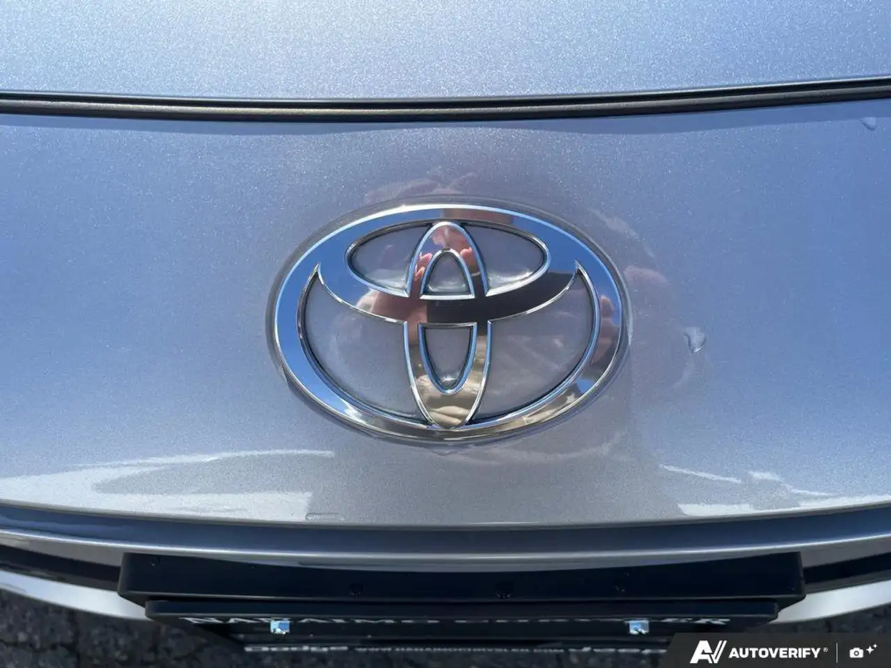 Toyota Prius снимка Toyota Prius