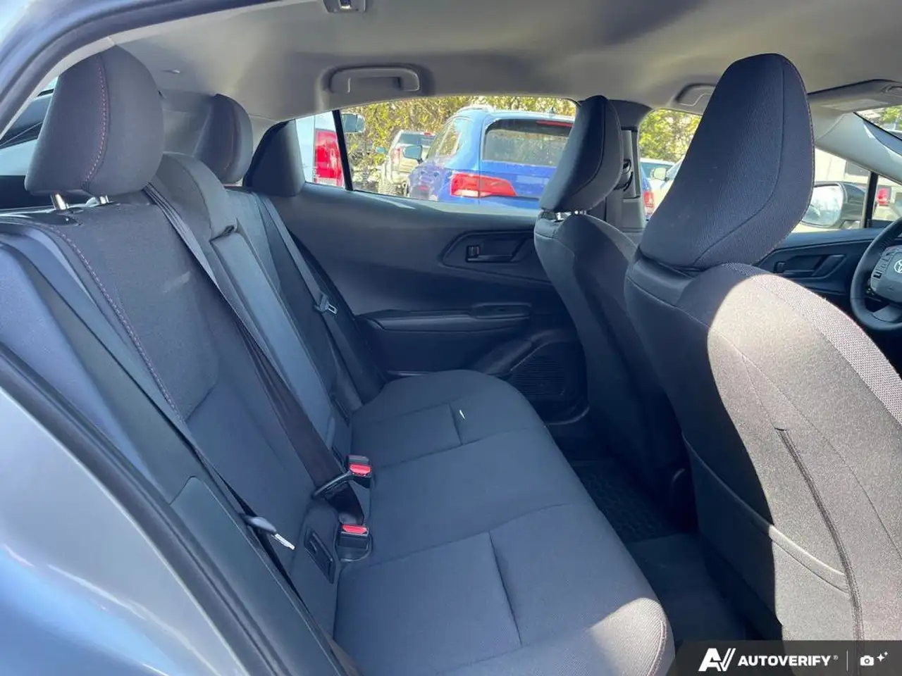 Toyota Prius снимка Toyota Prius