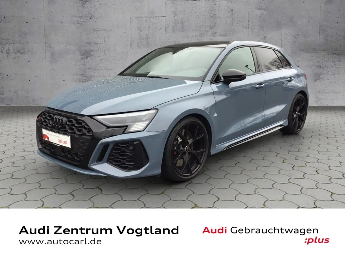Audi RS3 Sportback 2.5 TFSI quattro S-tronic DCC/HUD/PANO Grau - 1