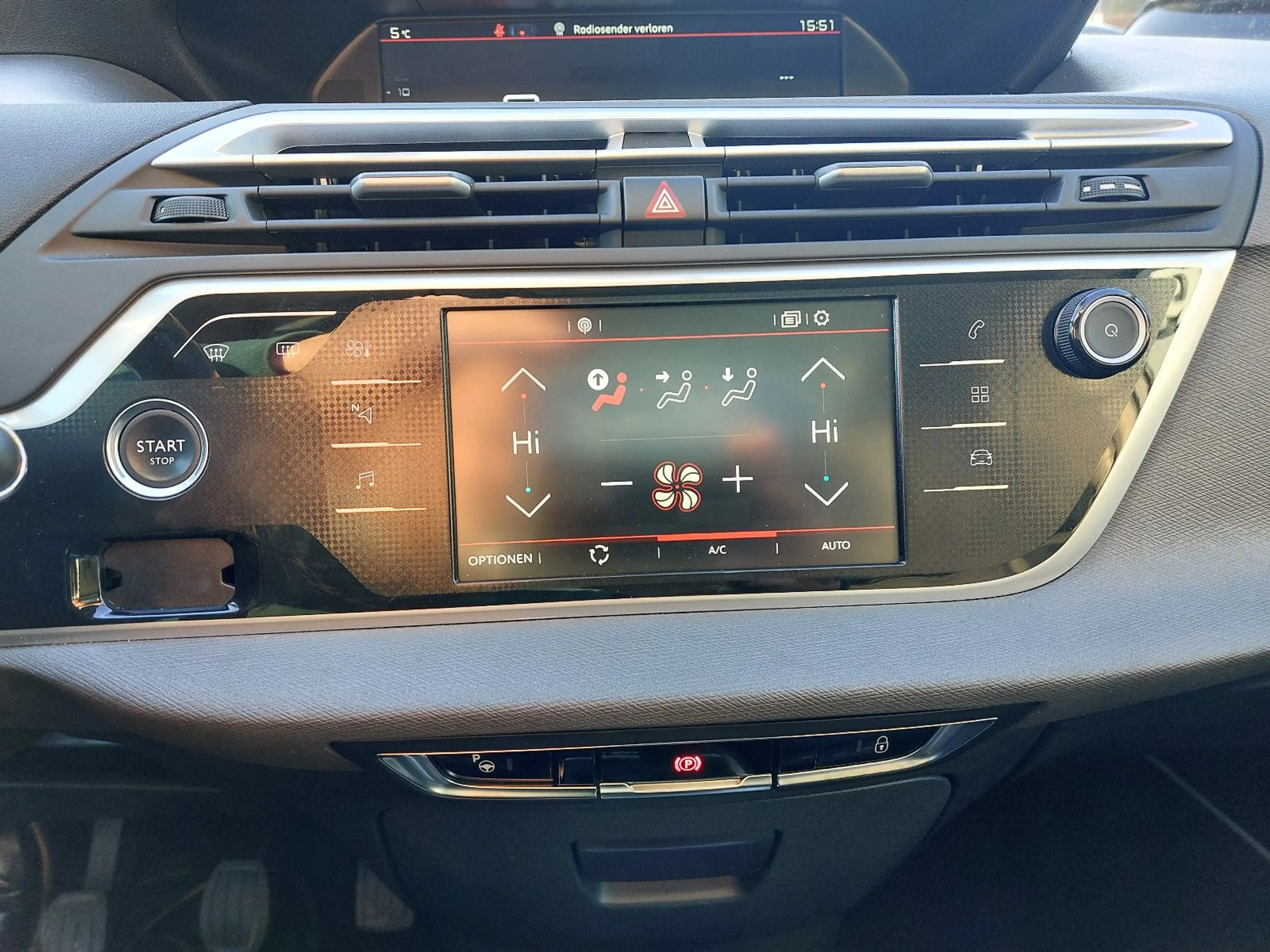 Citroen C4 Picasso /Spacetourer Shine Assistenz/AHK — photo 9