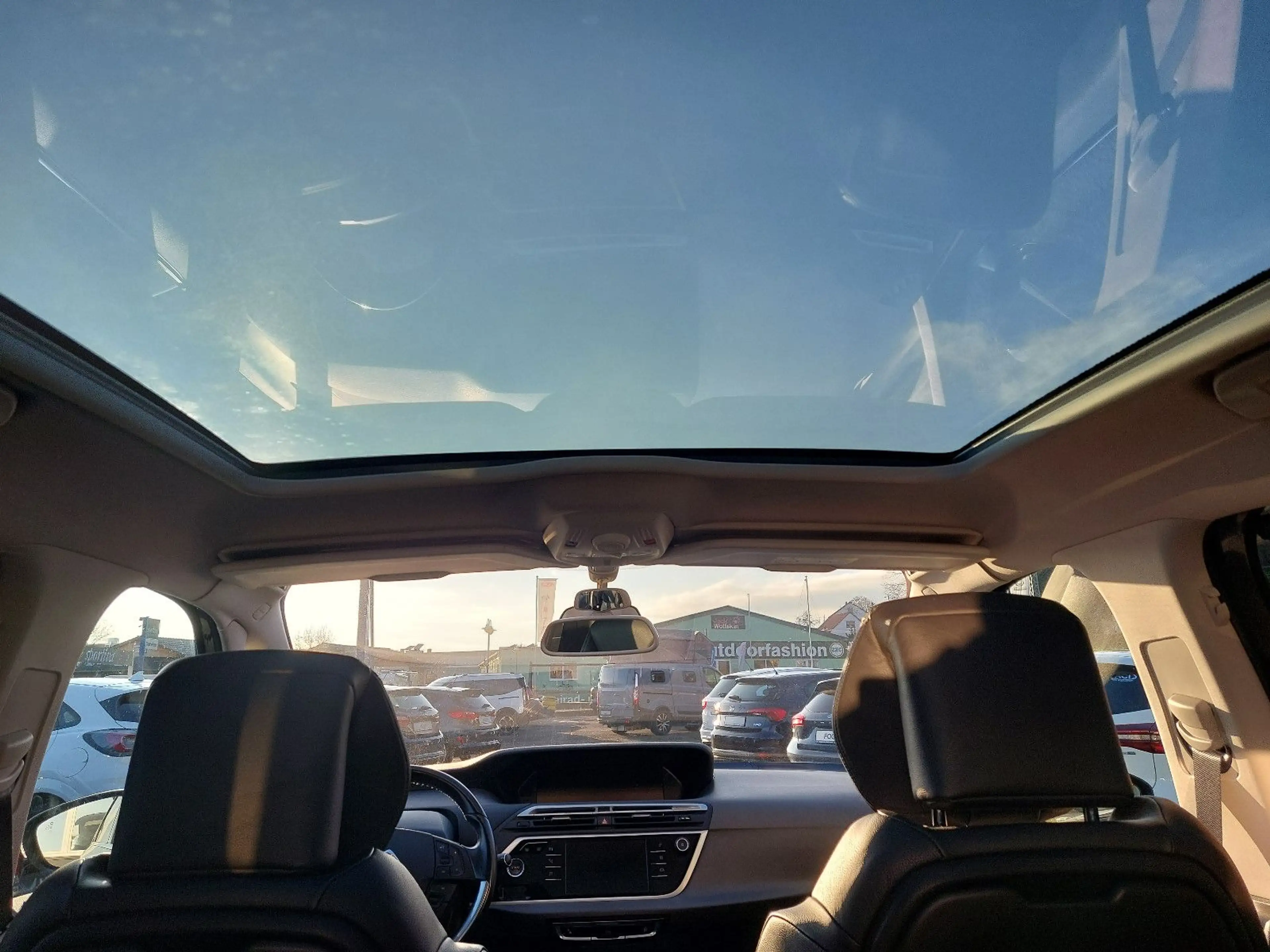 Citroen C4 Picasso /Spacetourer Shine Assistenz/AHK — photo 12