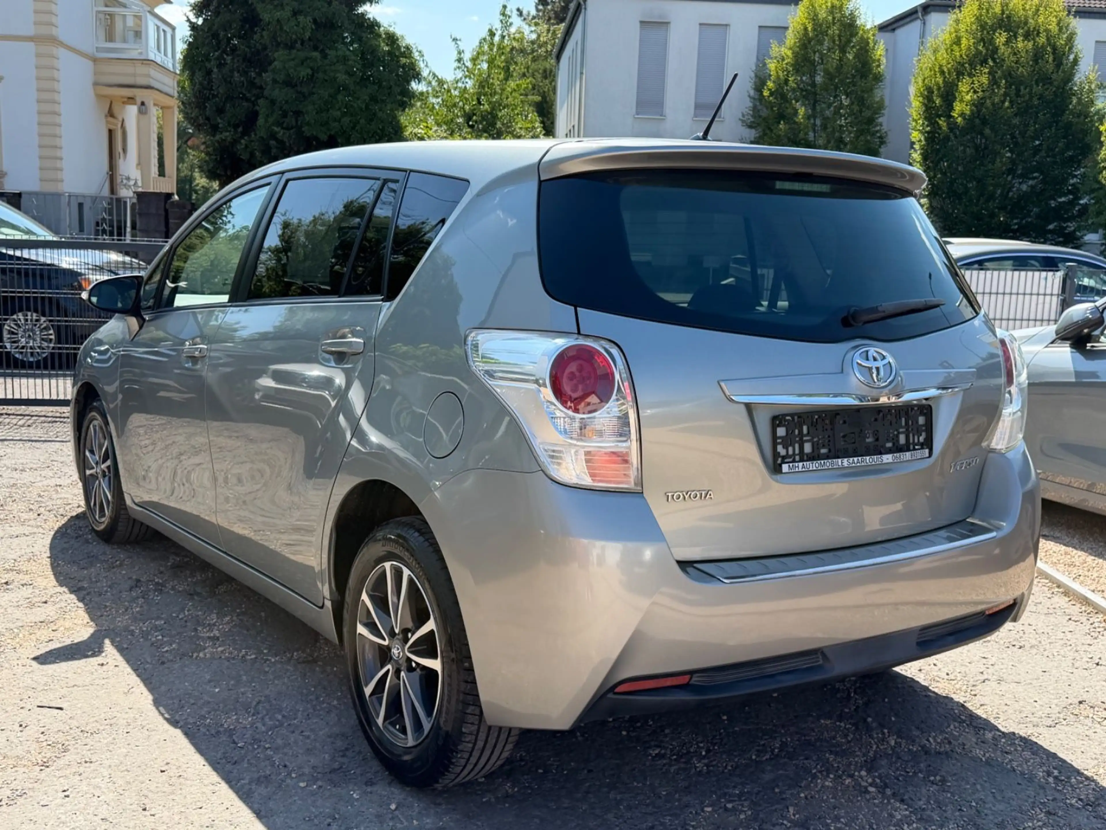 Toyota Verso Executive/Panoramdach/Kamera/ — photo 4